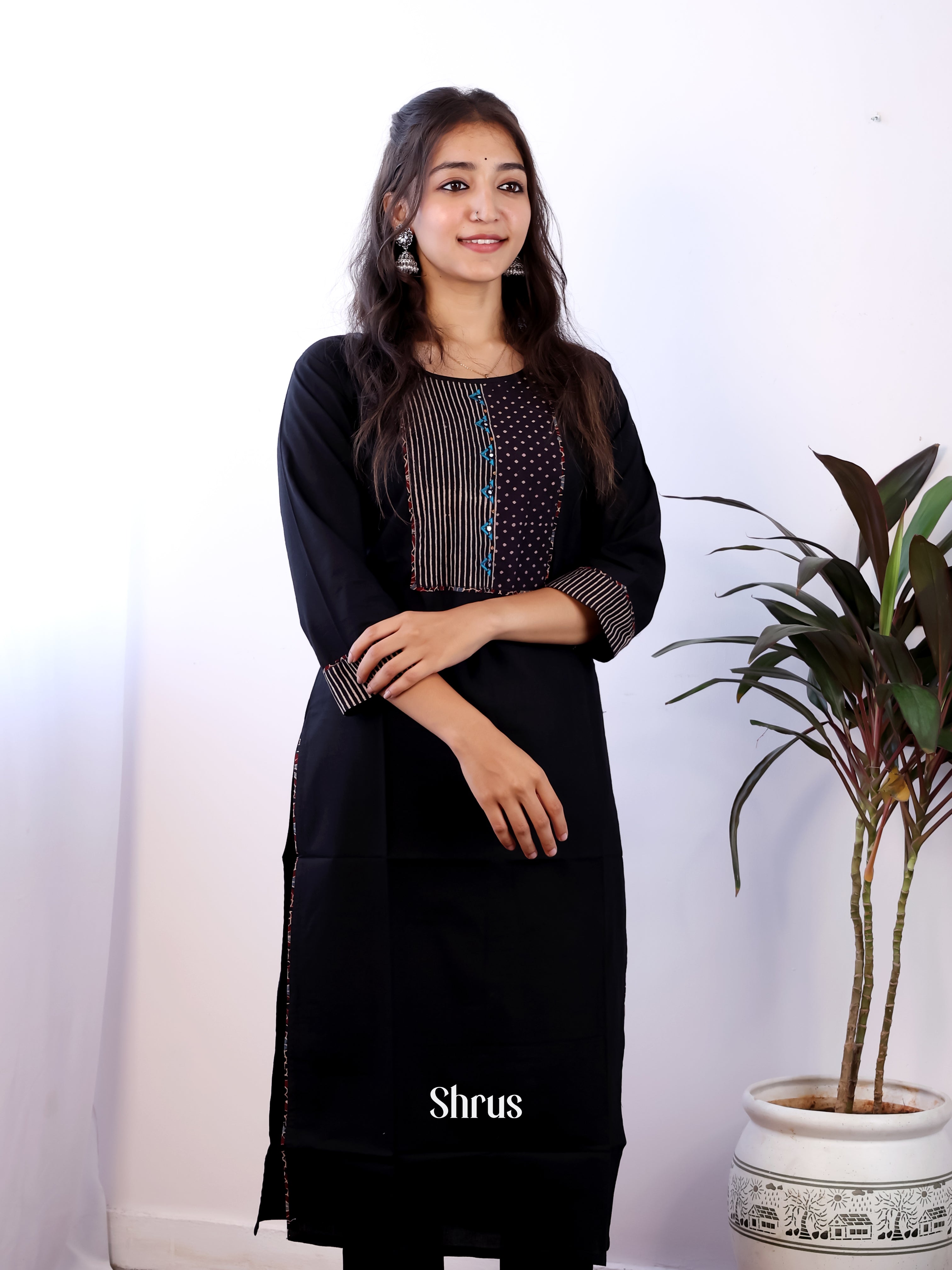 Black -2pc  Readymade Suits