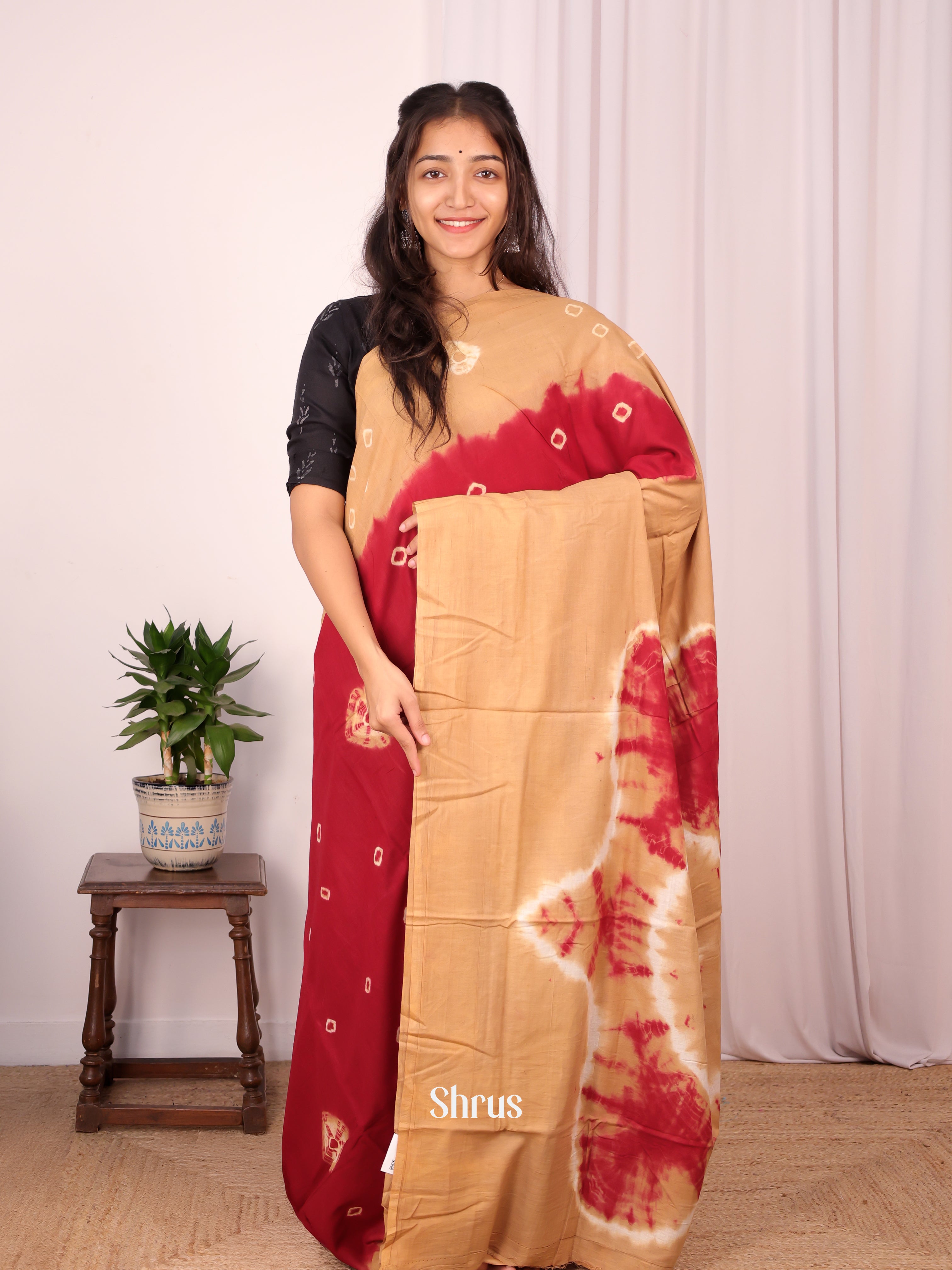 Red & Biscuit - Cotton Saree