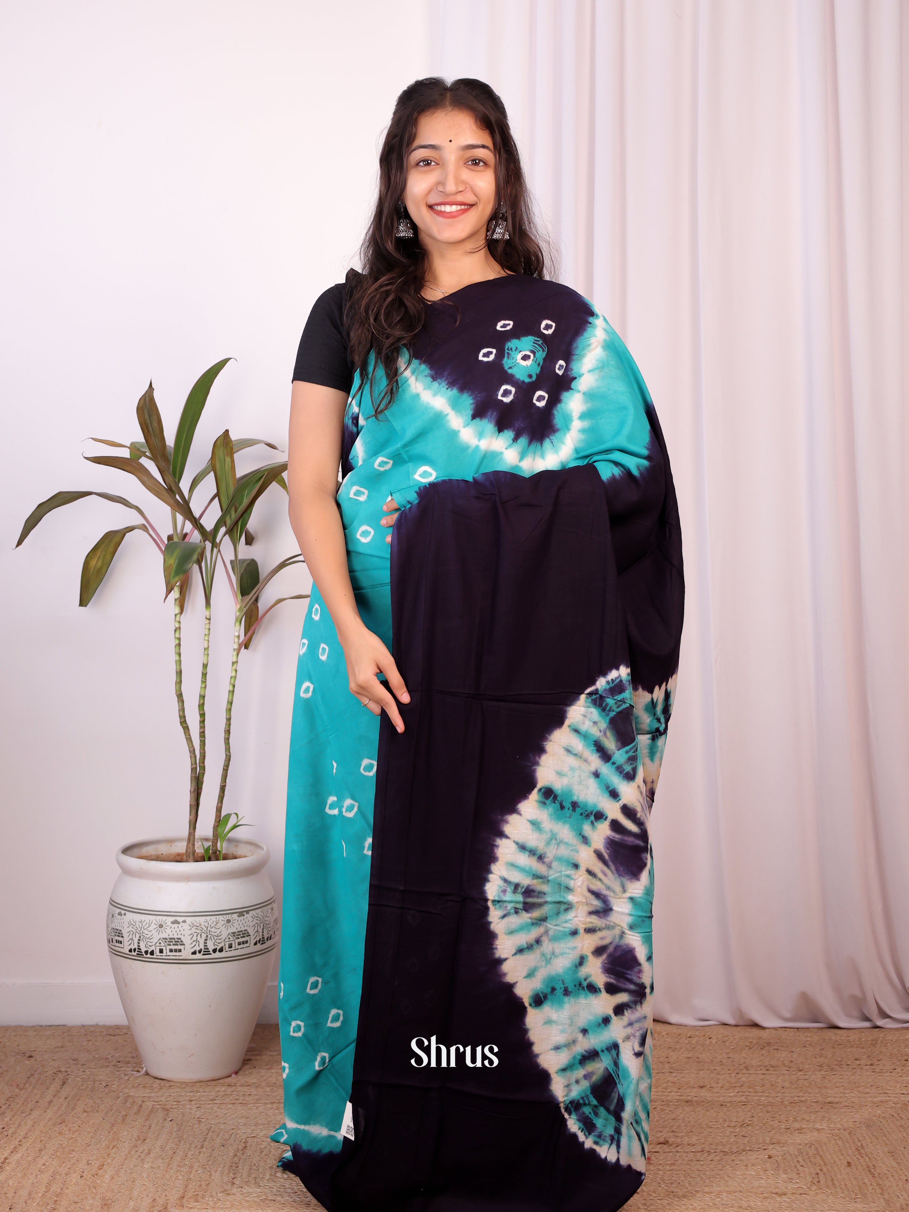 CIS29047 - Cotton Saree - Shop on Shrus.com