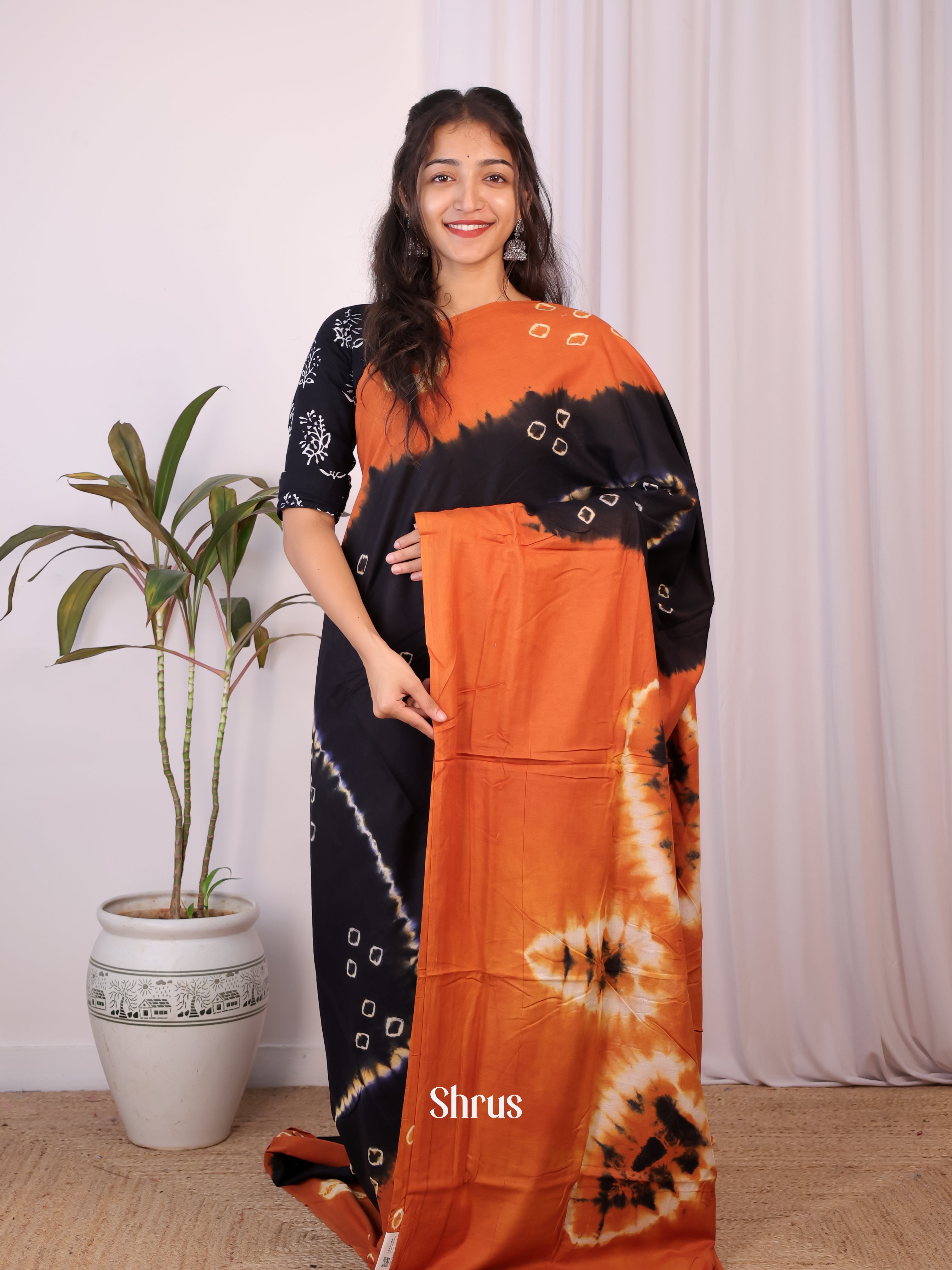 Black & Brick - Cotton Saree