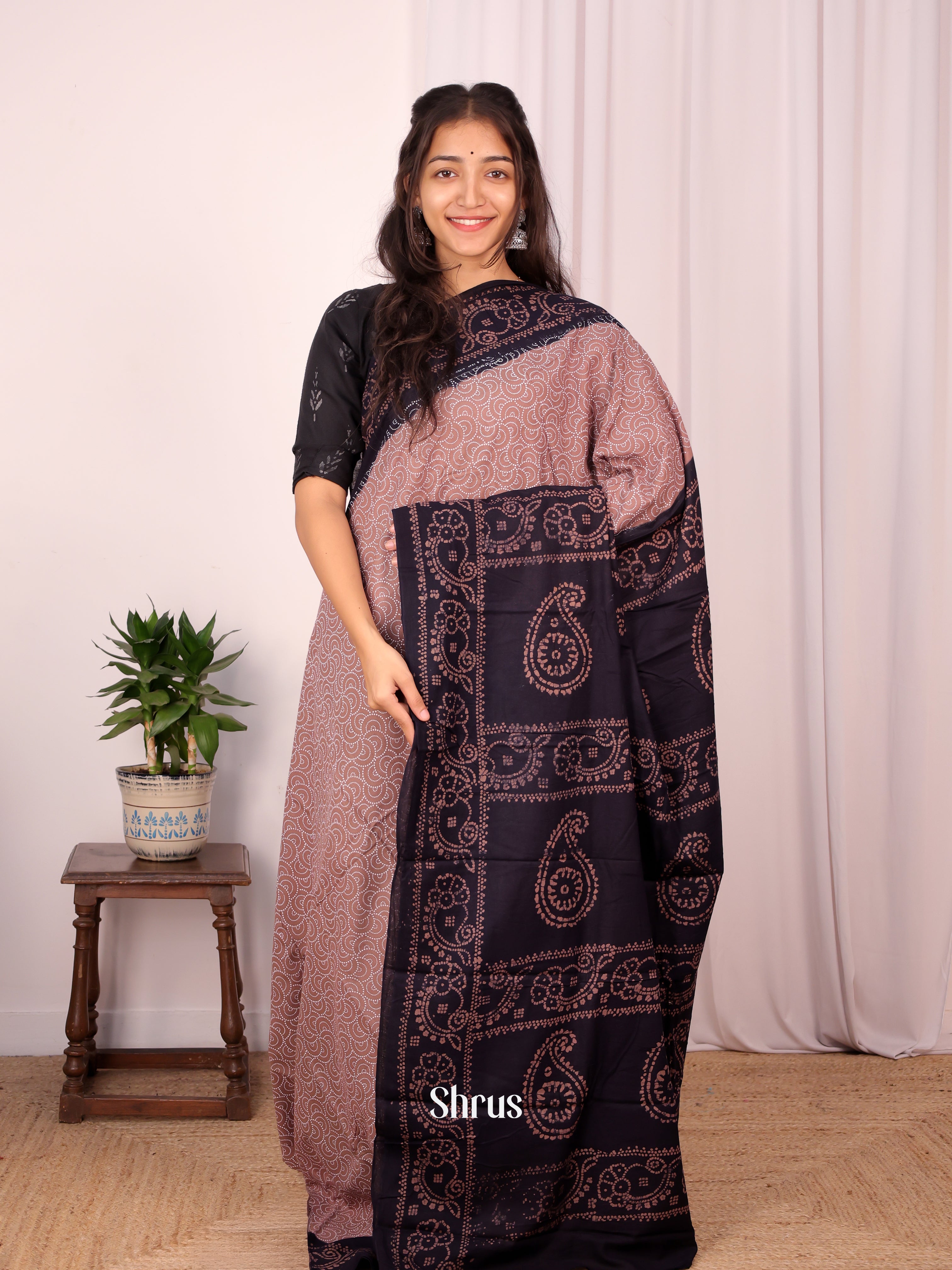 Dusty Brown & Brown - Cotton Saree - Shop on Shrus.com