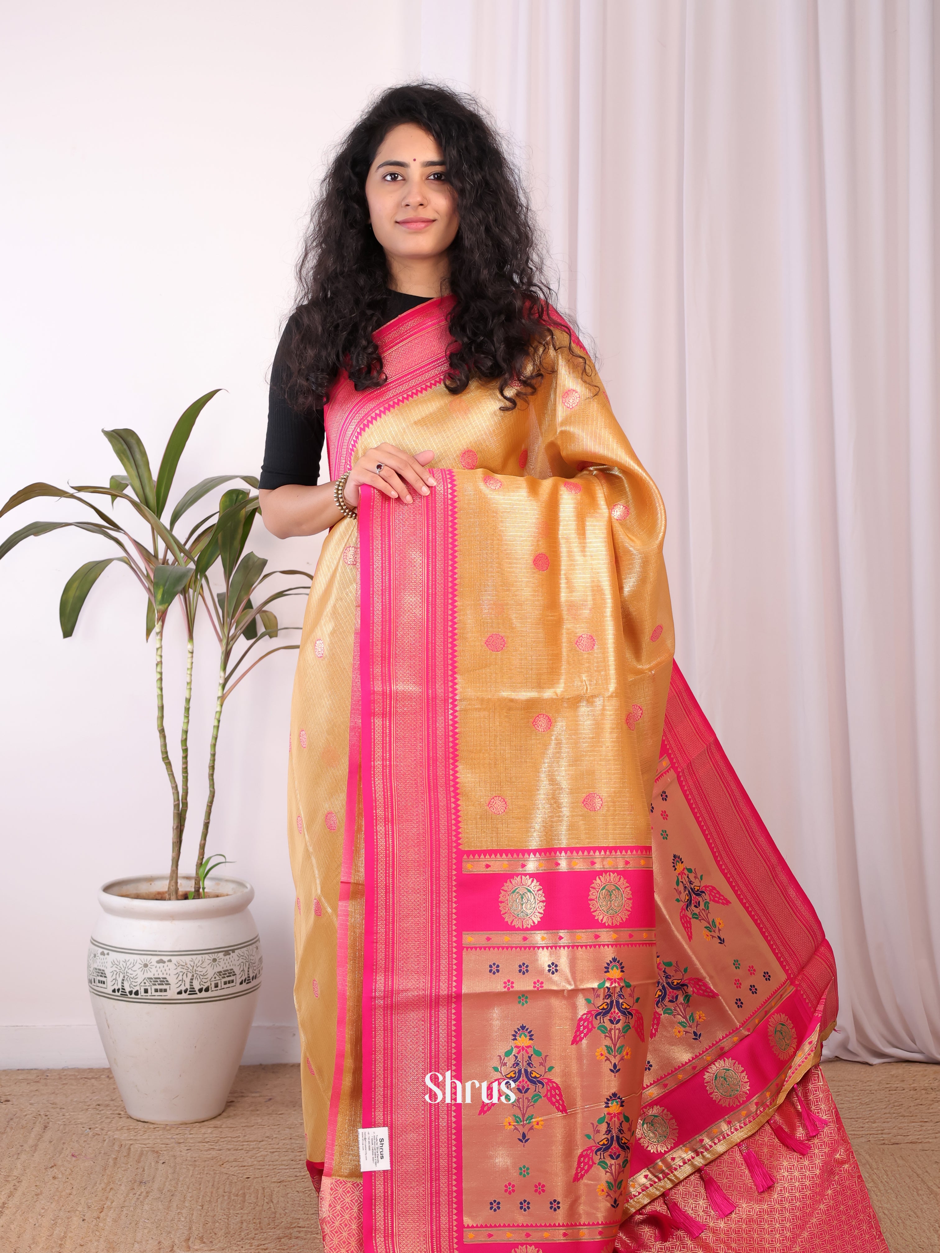 CIS30206 - Banarasi kota Saree - Shop on Shrus.com