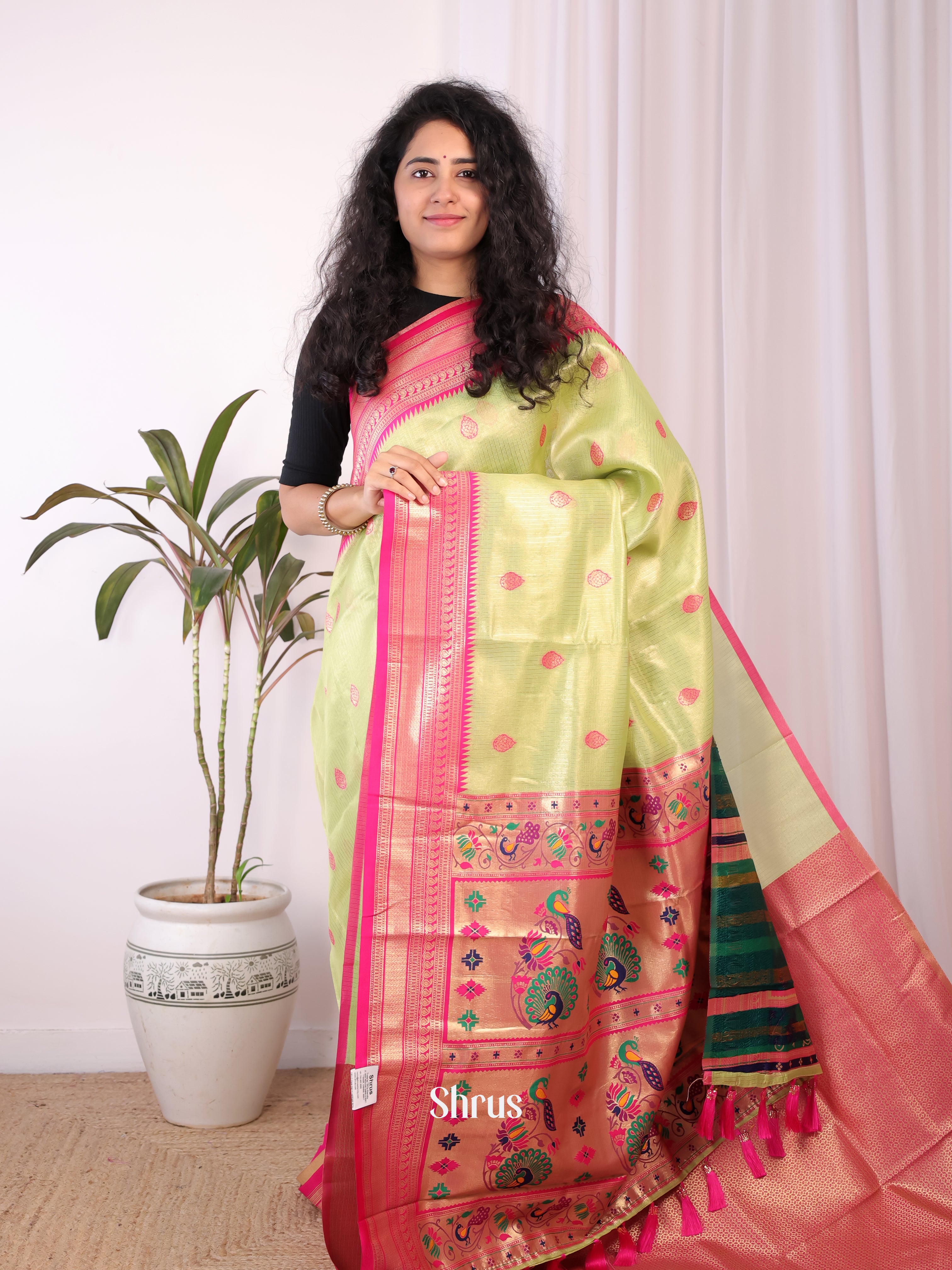 CIS30213 - Banarasi kota Saree - Shop on Shrus.com