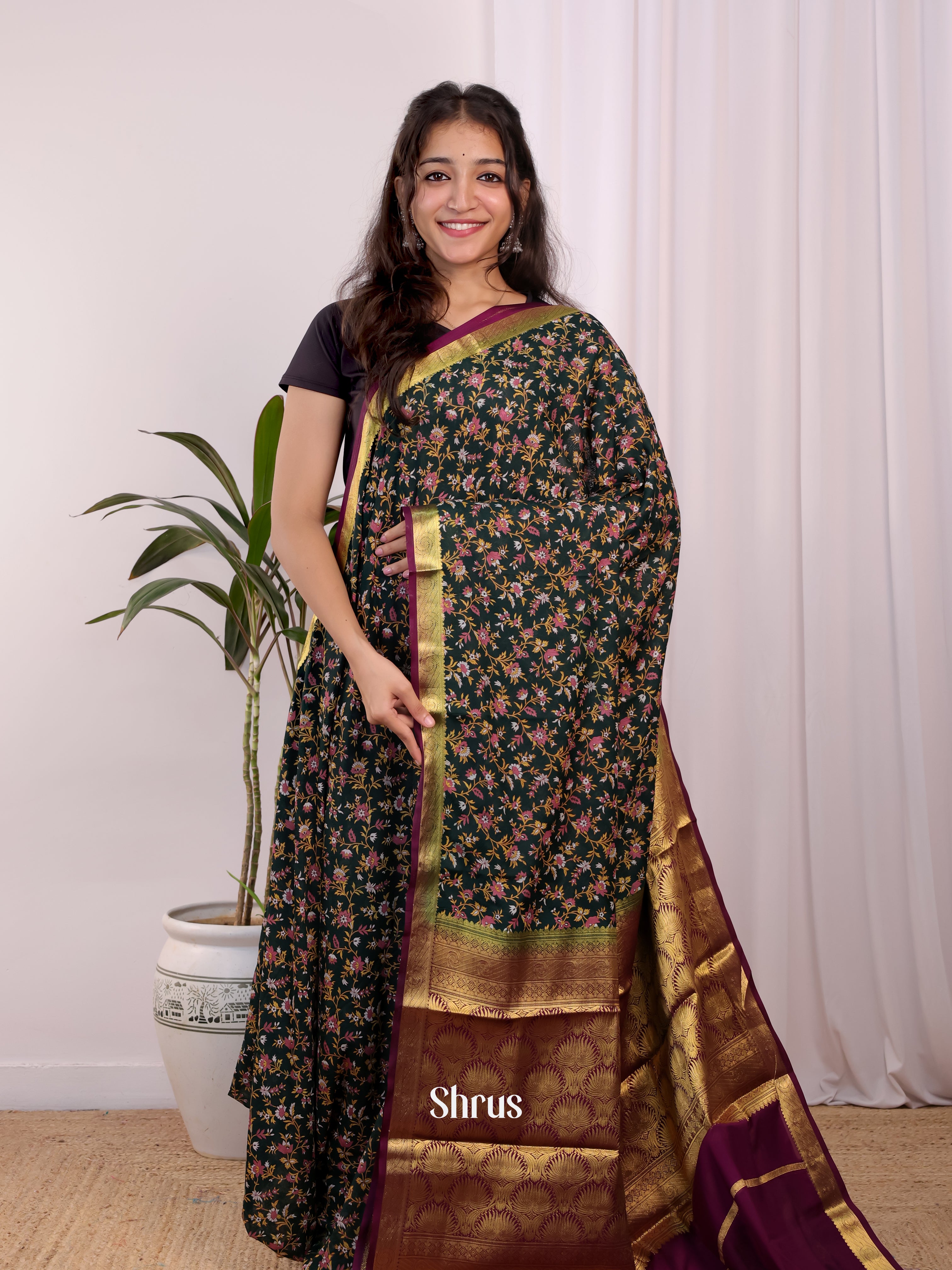 Green & Majenta - Semi Mysoresilk Saree