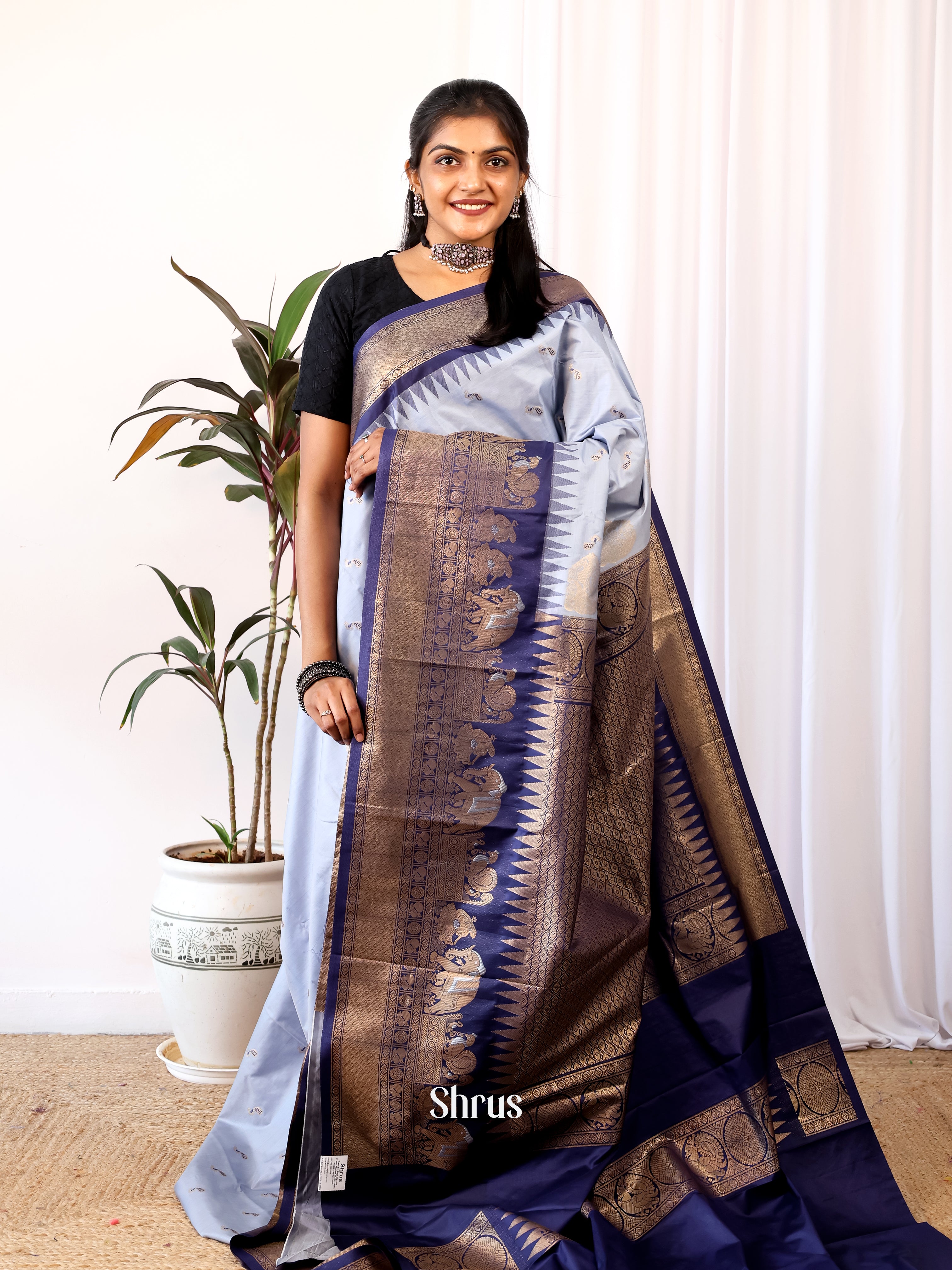 CJS02562 - Gadwal halfpure Saree - Shop on Shrus.com