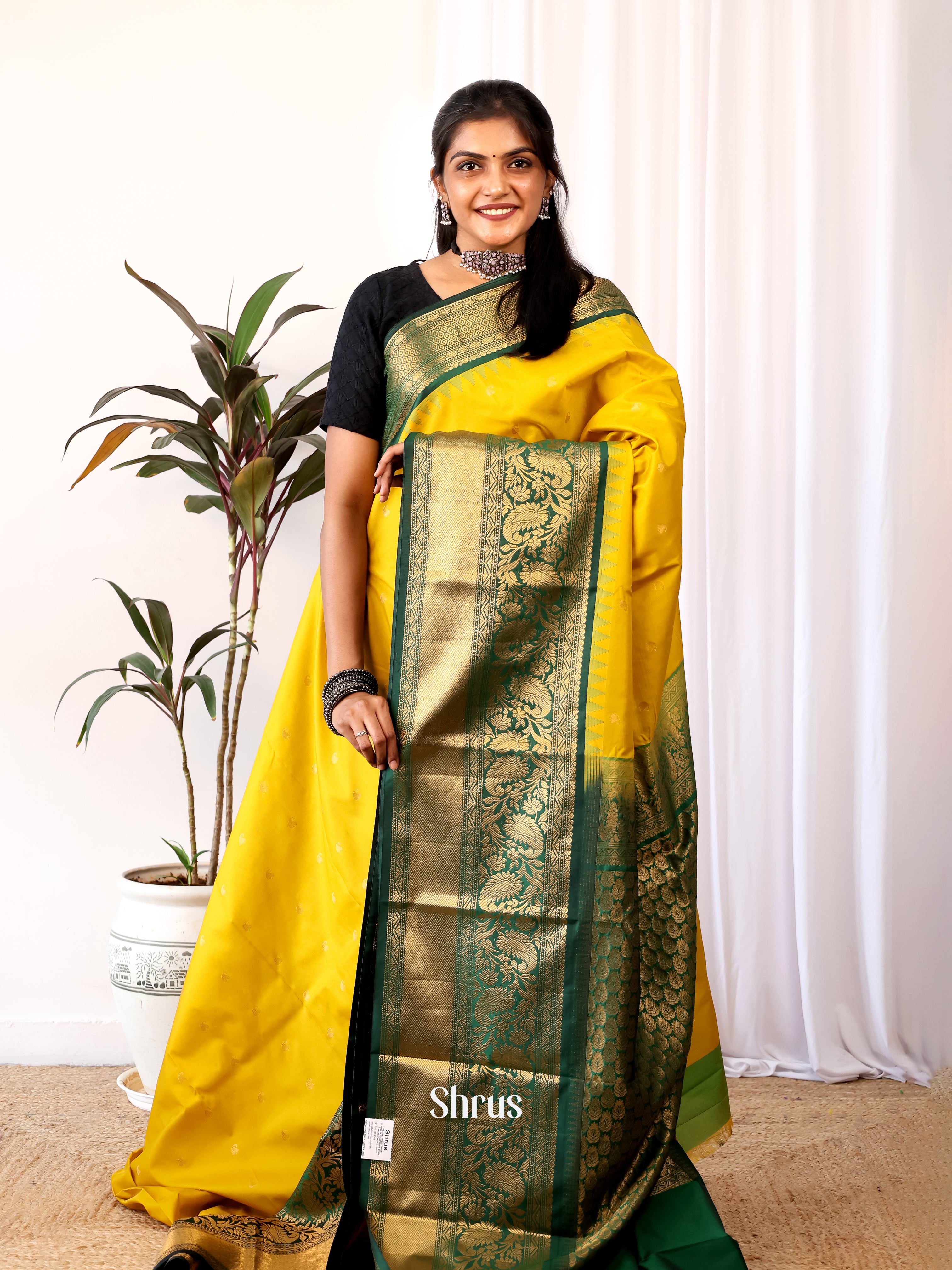 CJS02579 - Gadwal halfpure Saree - Shop on Shrus.com