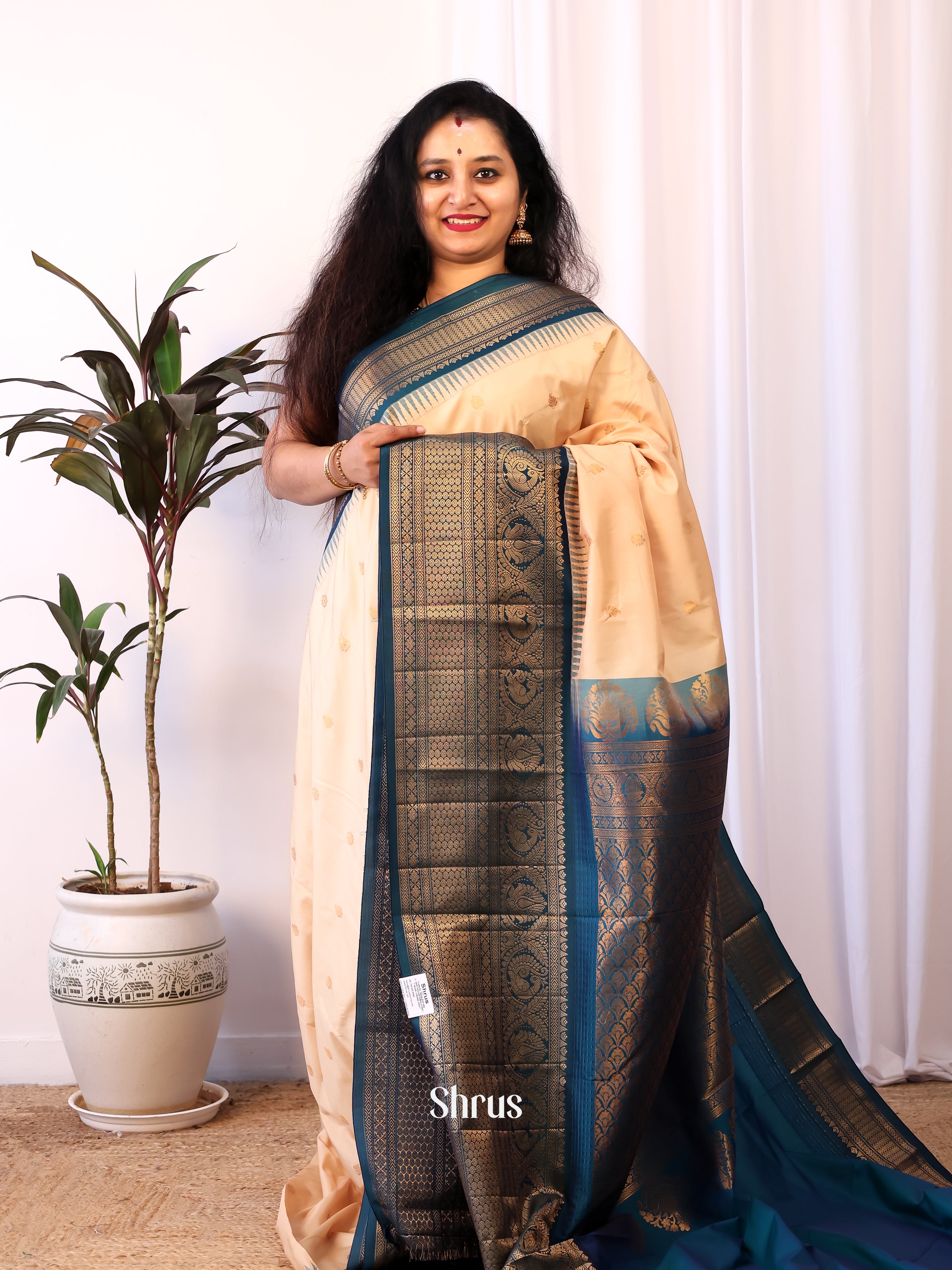 Cream & Peacock Blue - Gadwal halfpure Saree