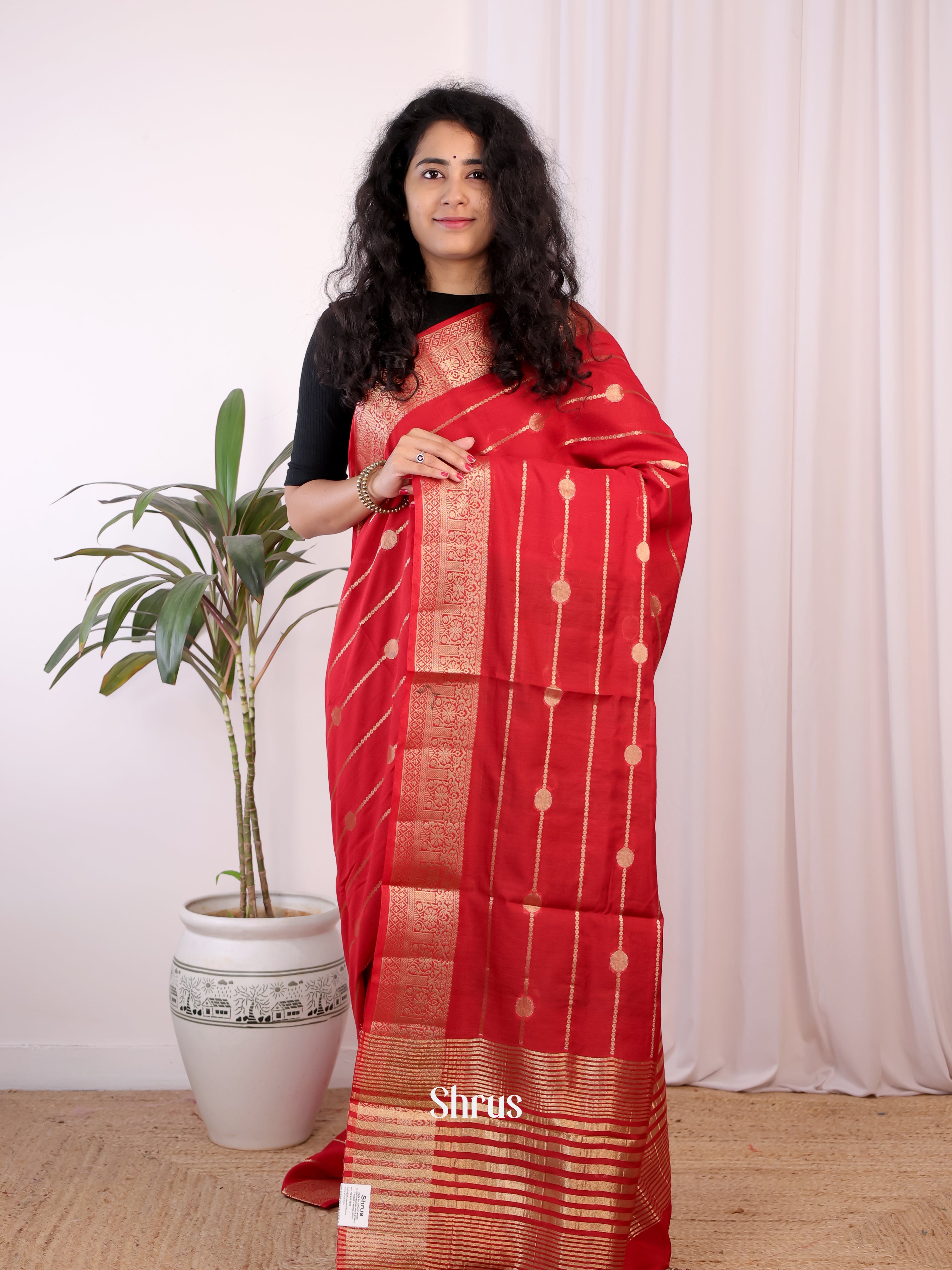 Red & Green - Semi Chanderi Saree