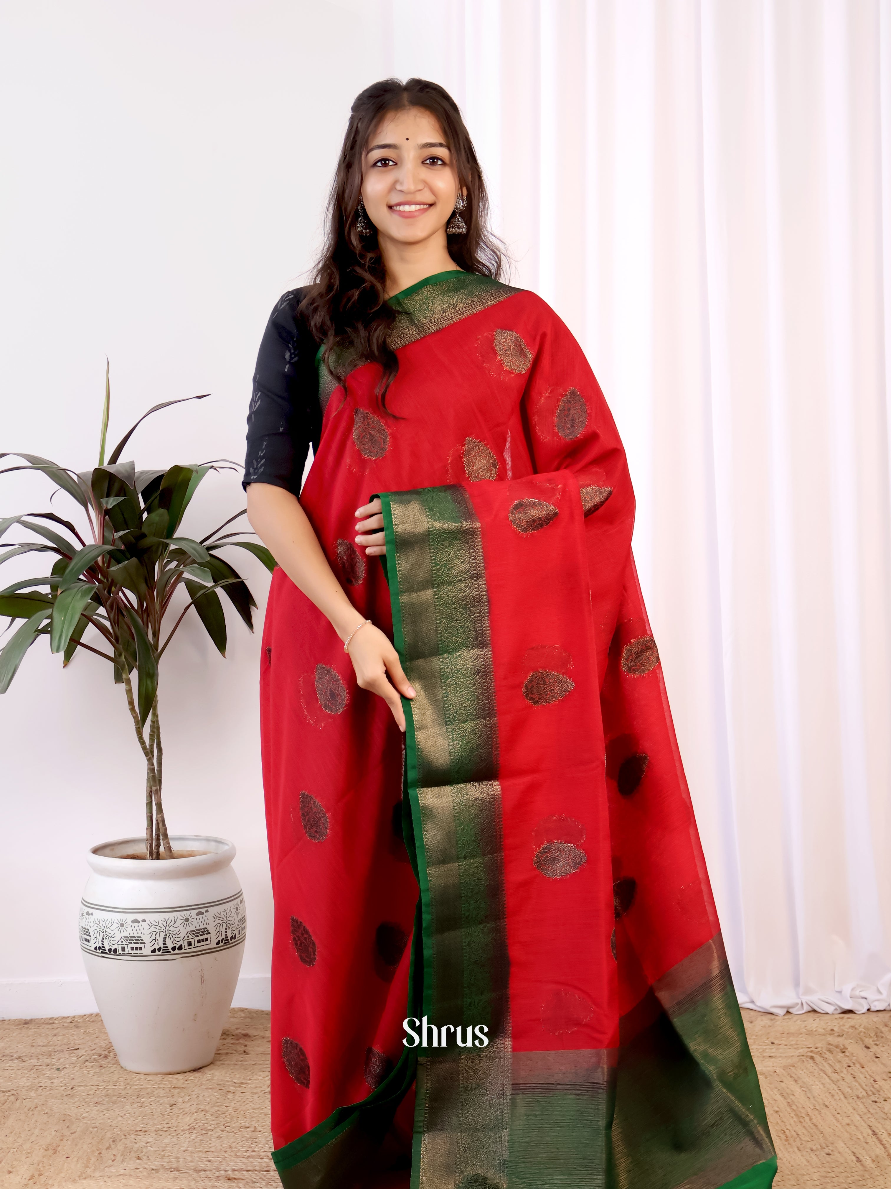 Red & Green - Semi Jute Saree - Shop on Shrus.com