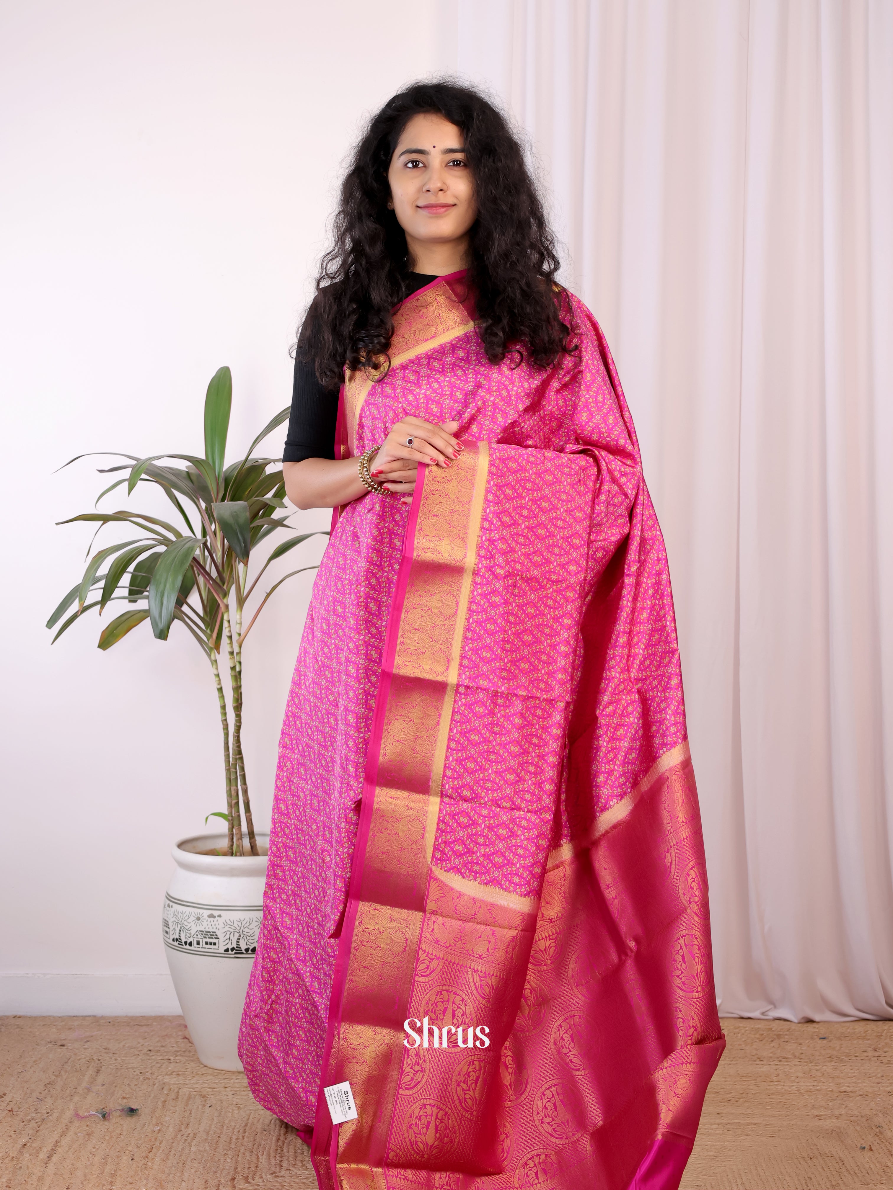 Pink - Printed Silk Saree