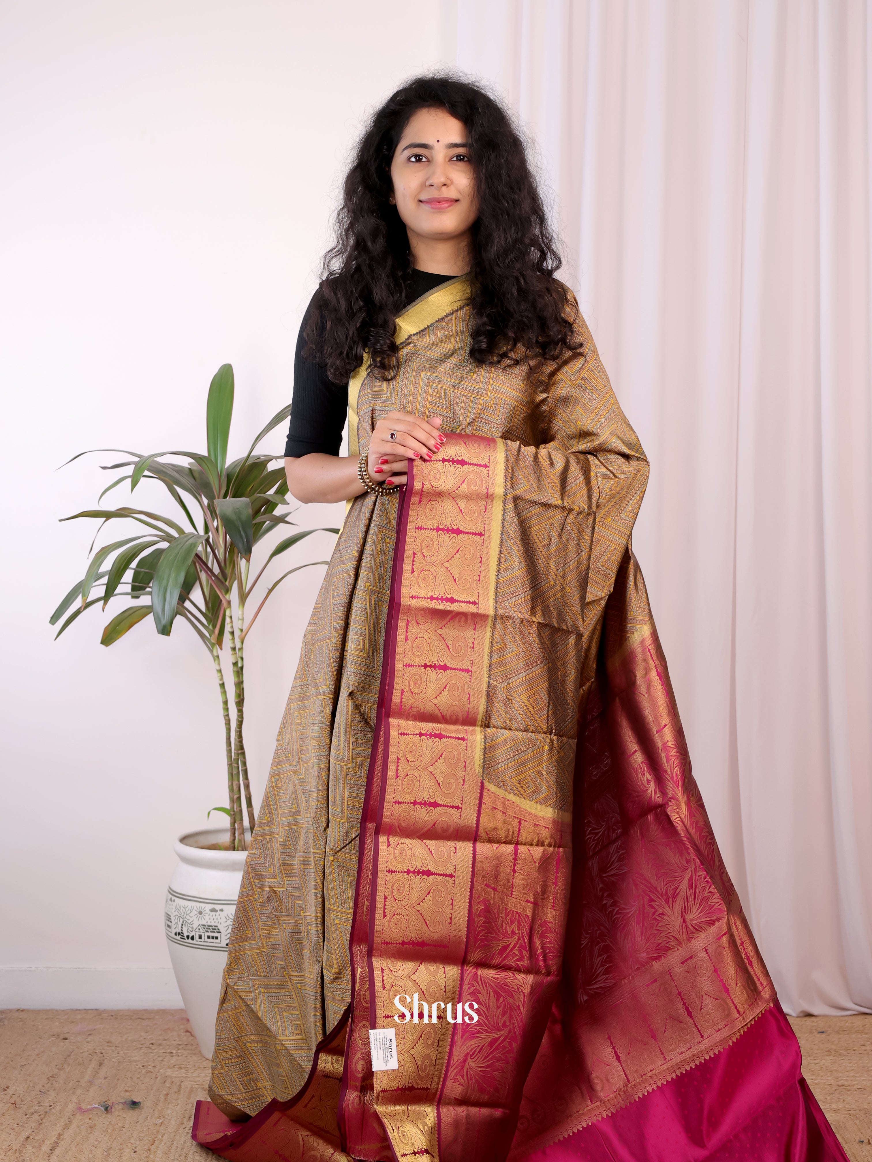 Green & Maroon - Printed Silk Saree