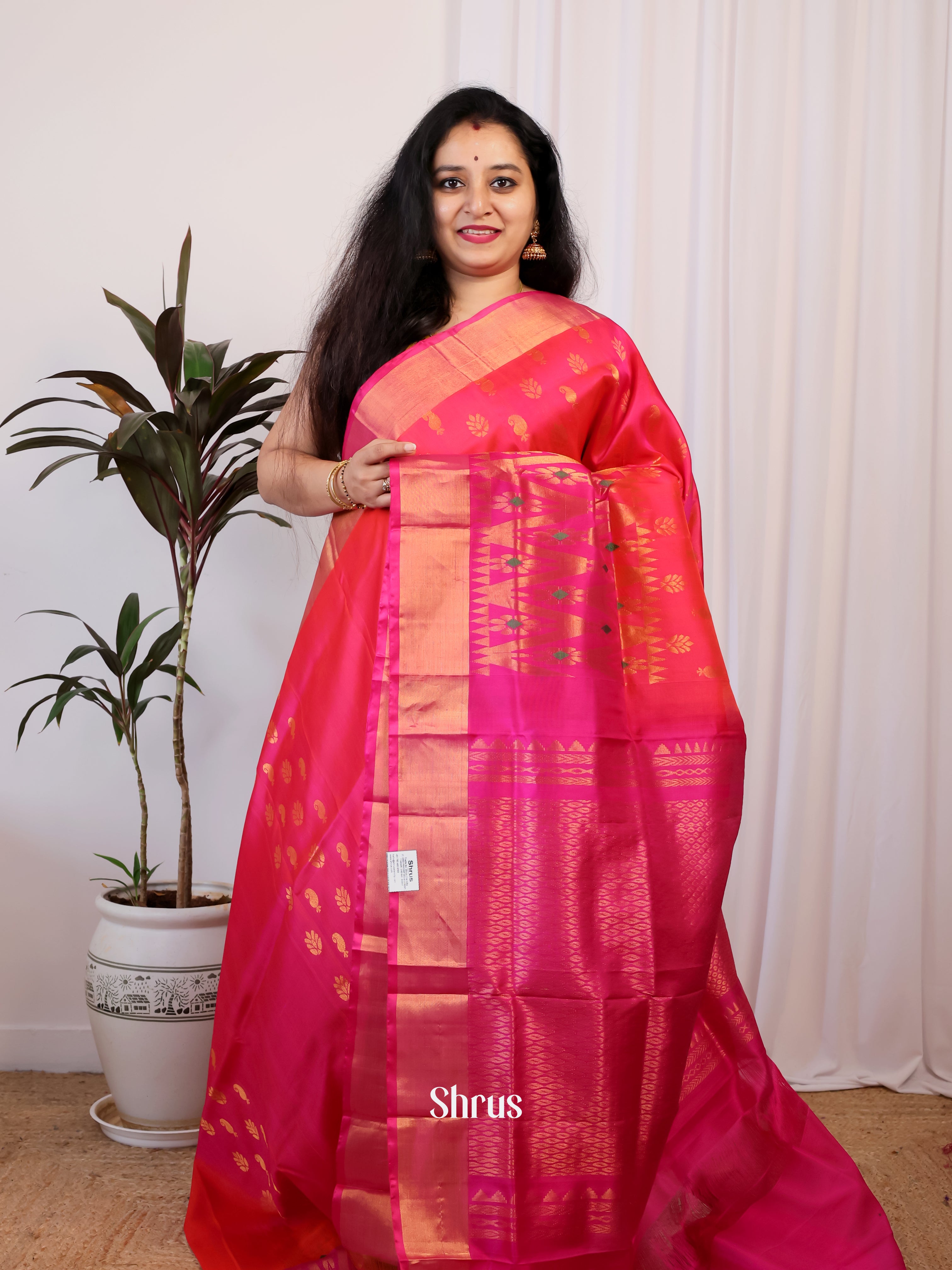 Pink - Uppada silk Saree