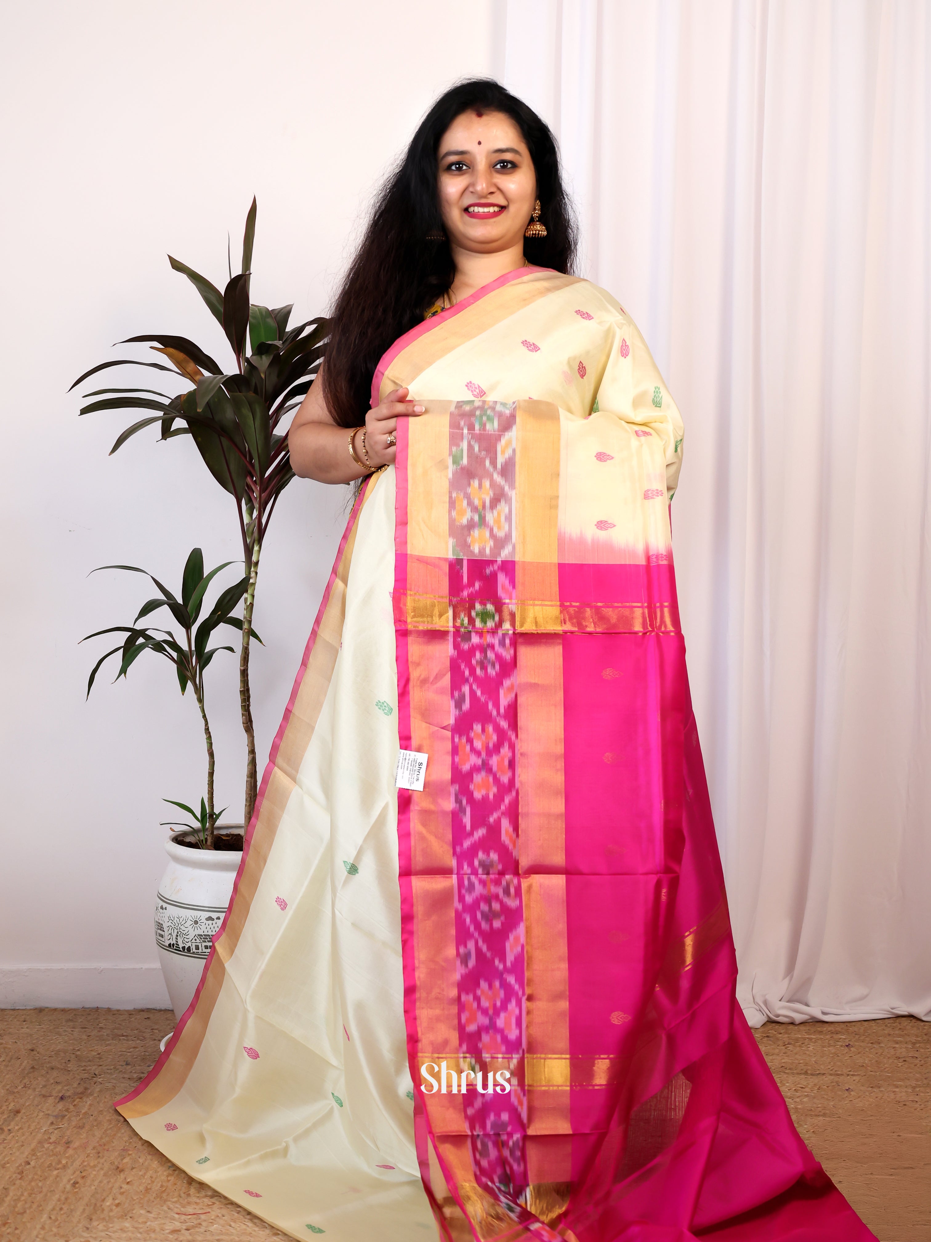 Cream & Pink - Uppada silk Saree