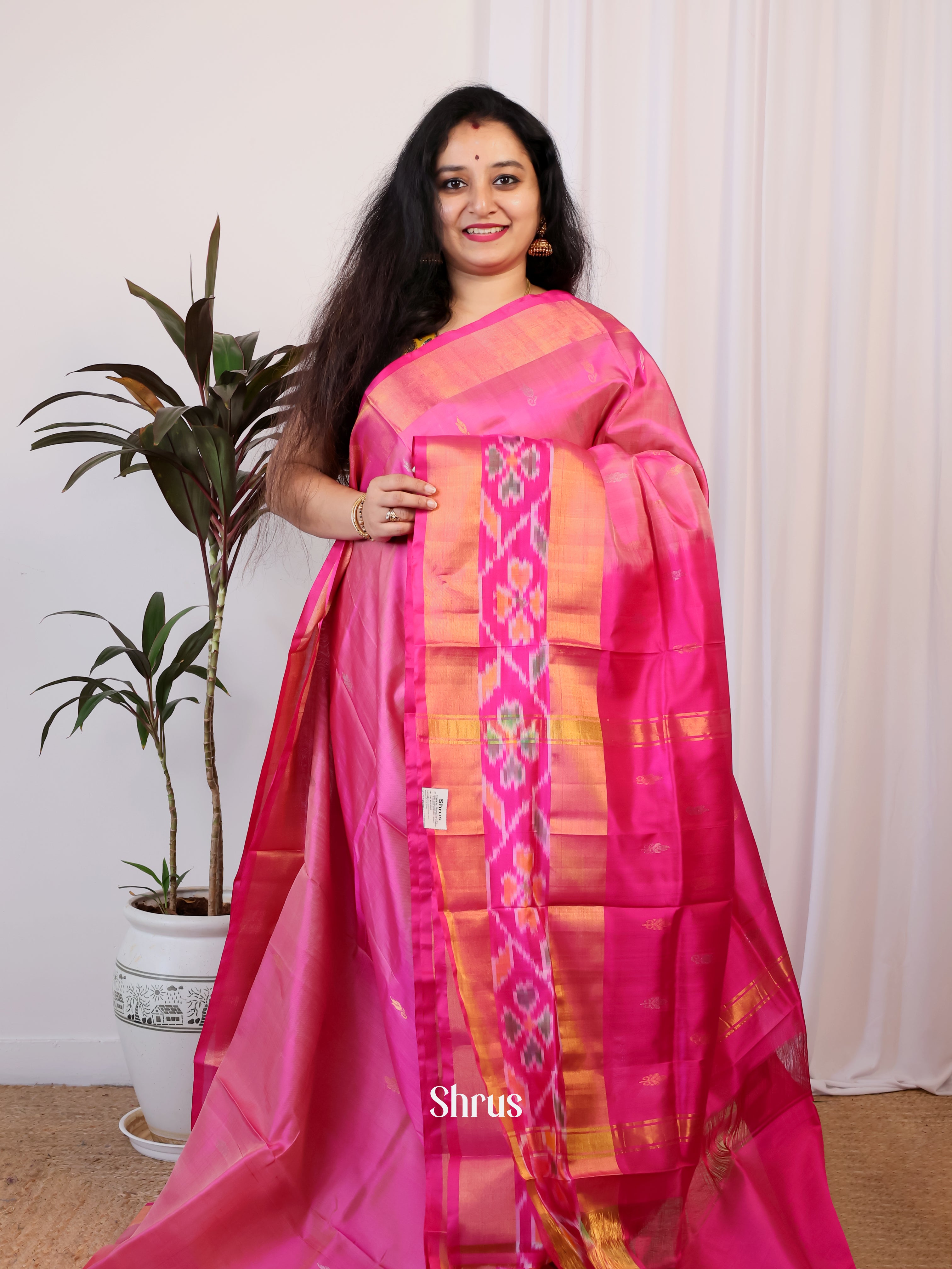 Pink - Uppada silk Saree