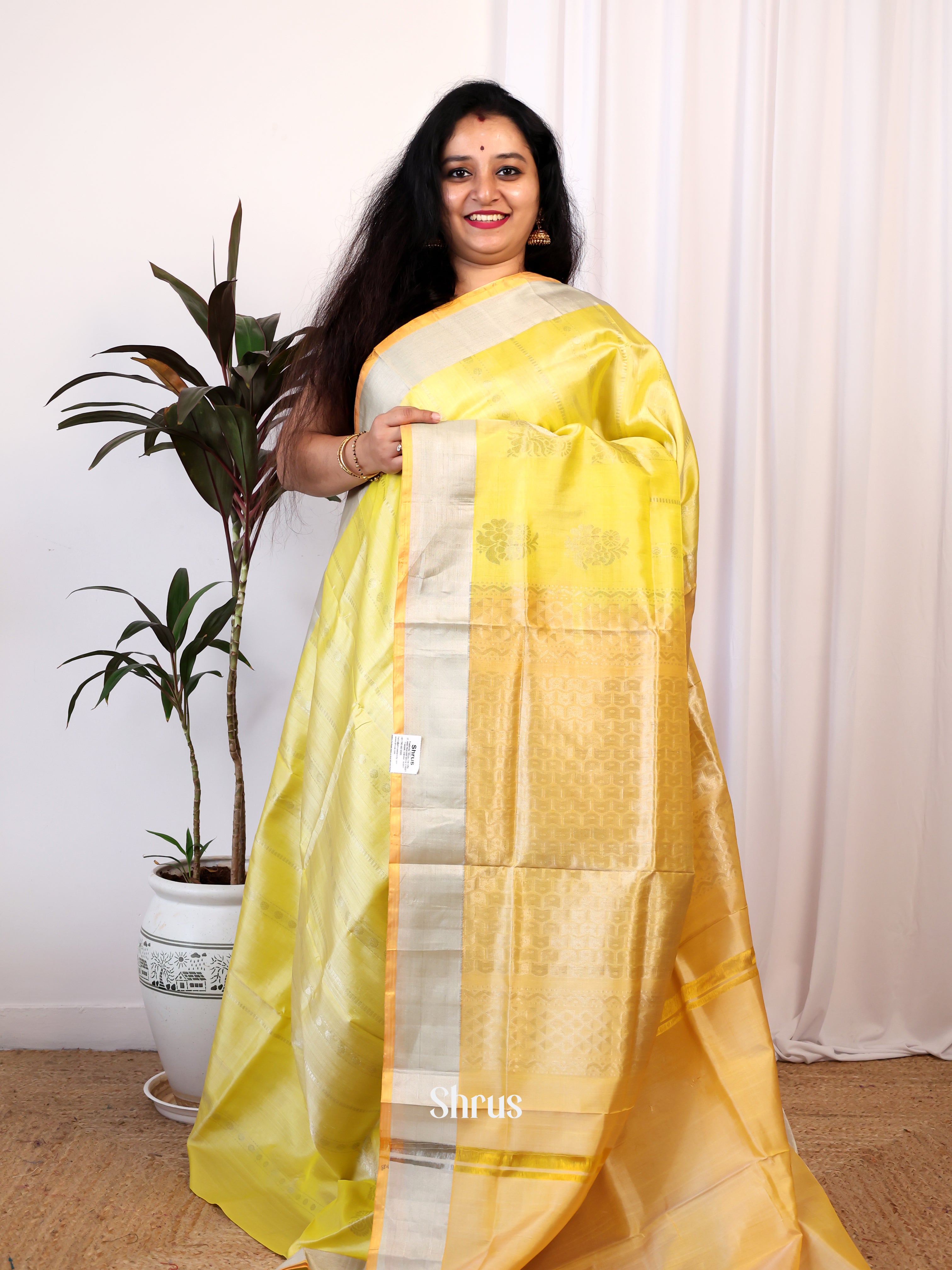 Lemon Yellow - Uppada silk Saree