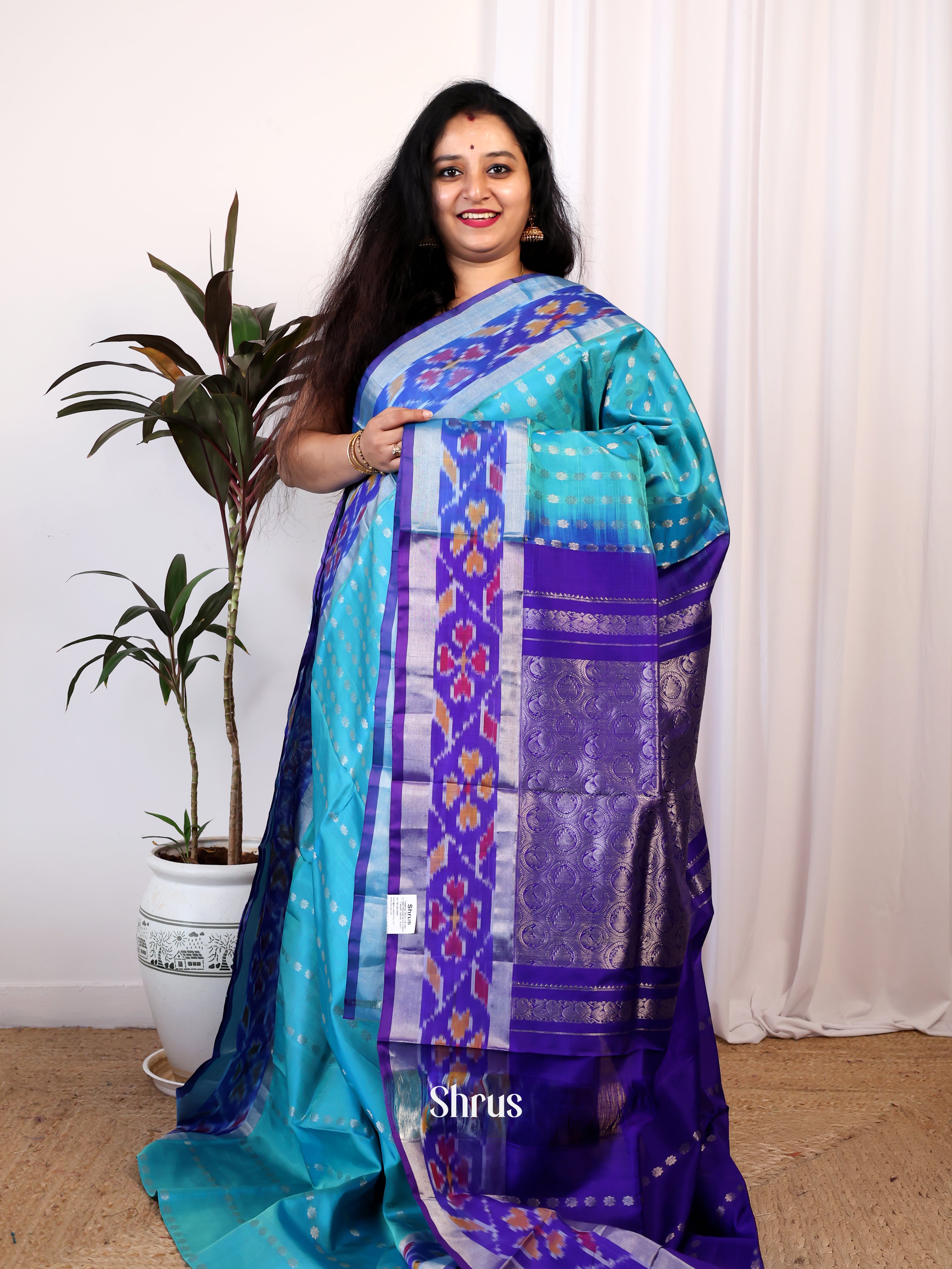 Teal & Blue - Uppada silk Saree