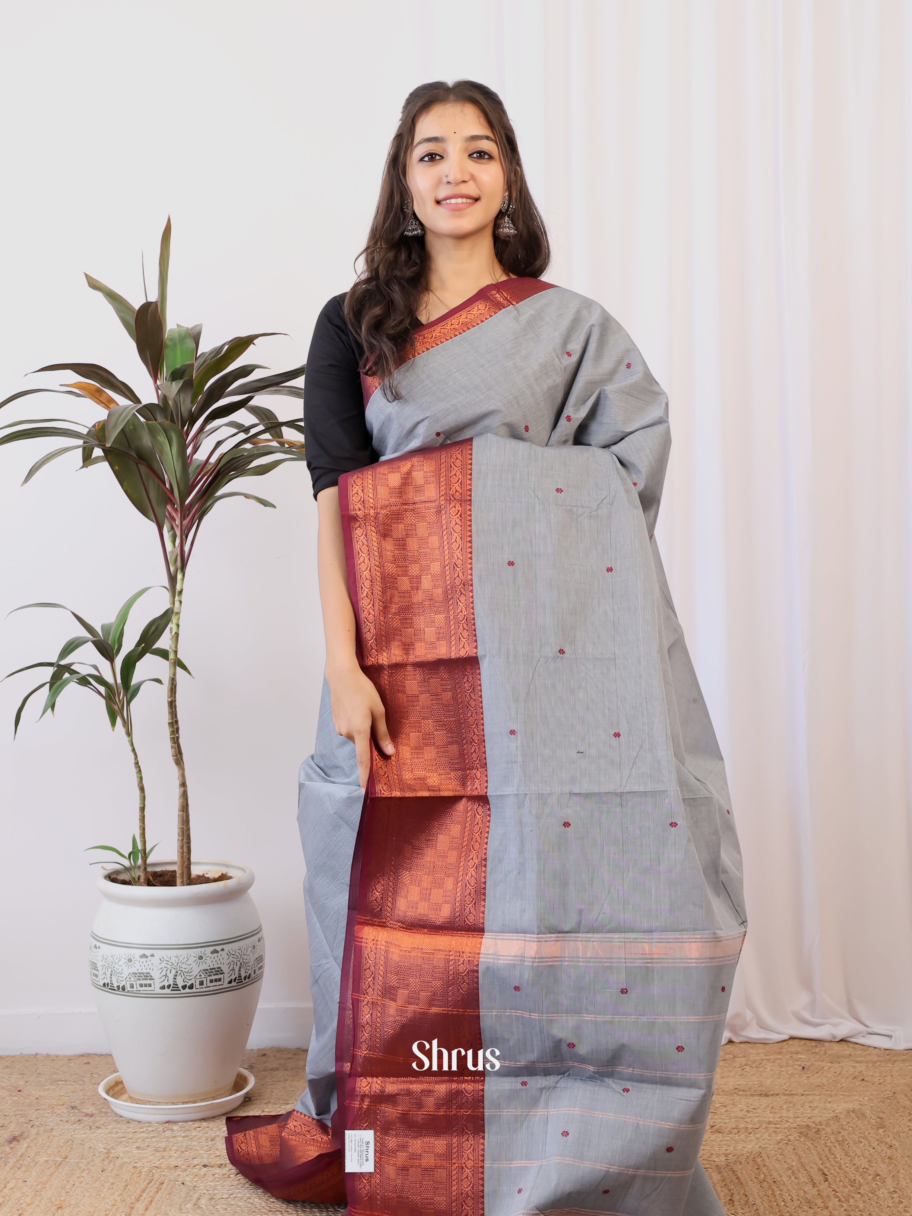 Grey & Brown- Chettinad Cotton Saree