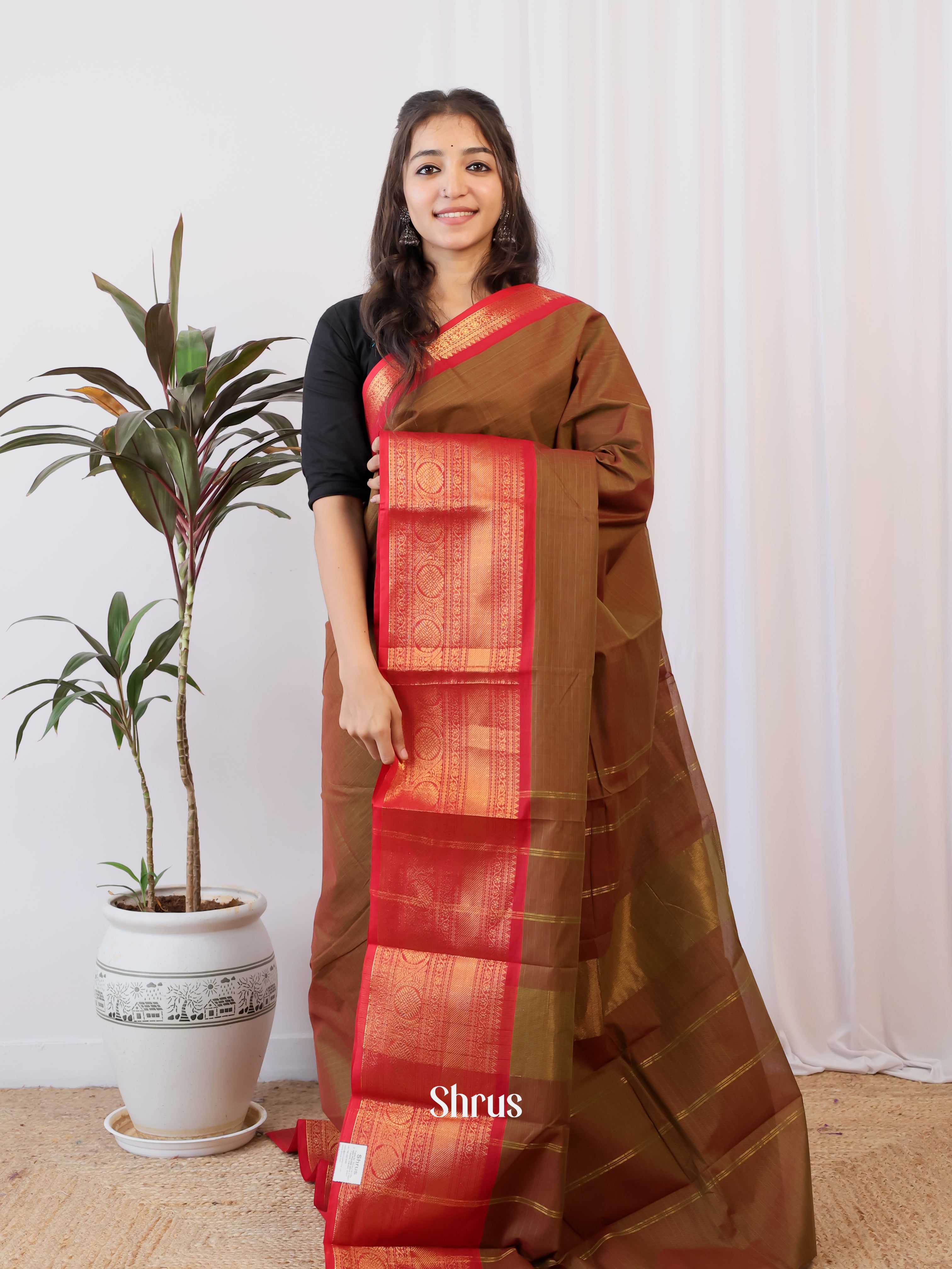 Mehandi & Red - Chettinad Cotton Saree