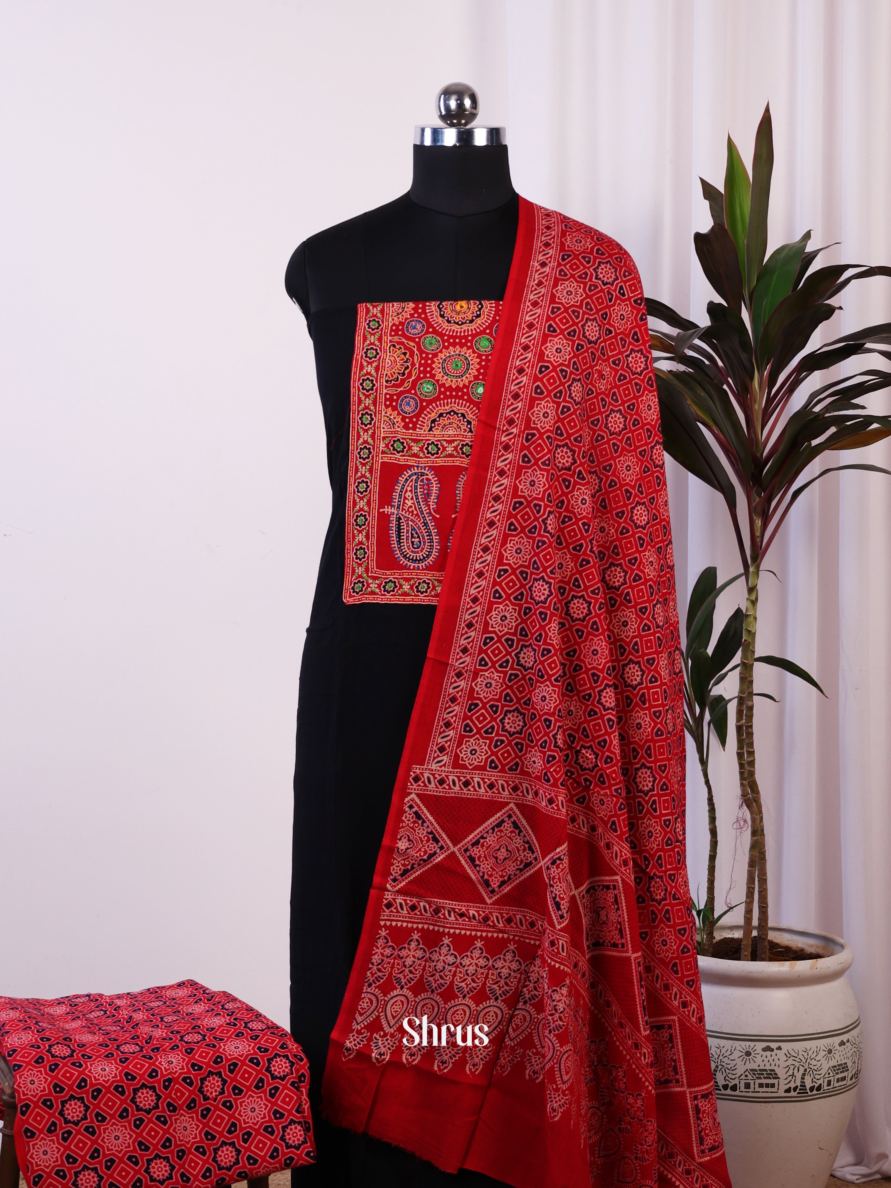 CJS07204 - Ajrakh Salwar