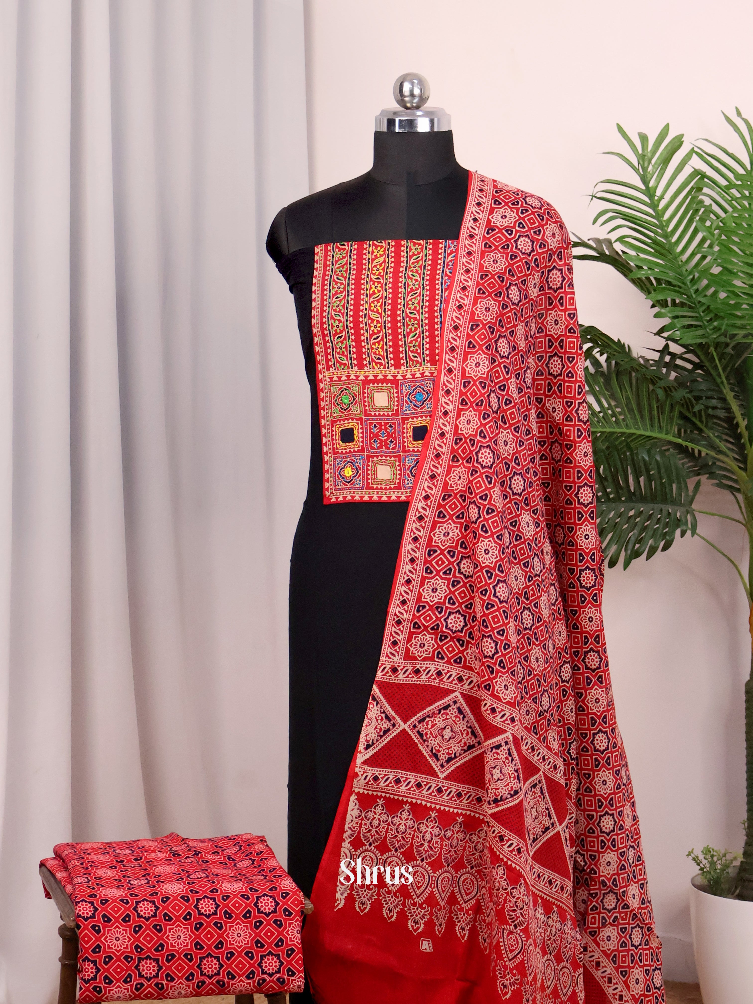 CJS07216 - Ajrakh Salwar