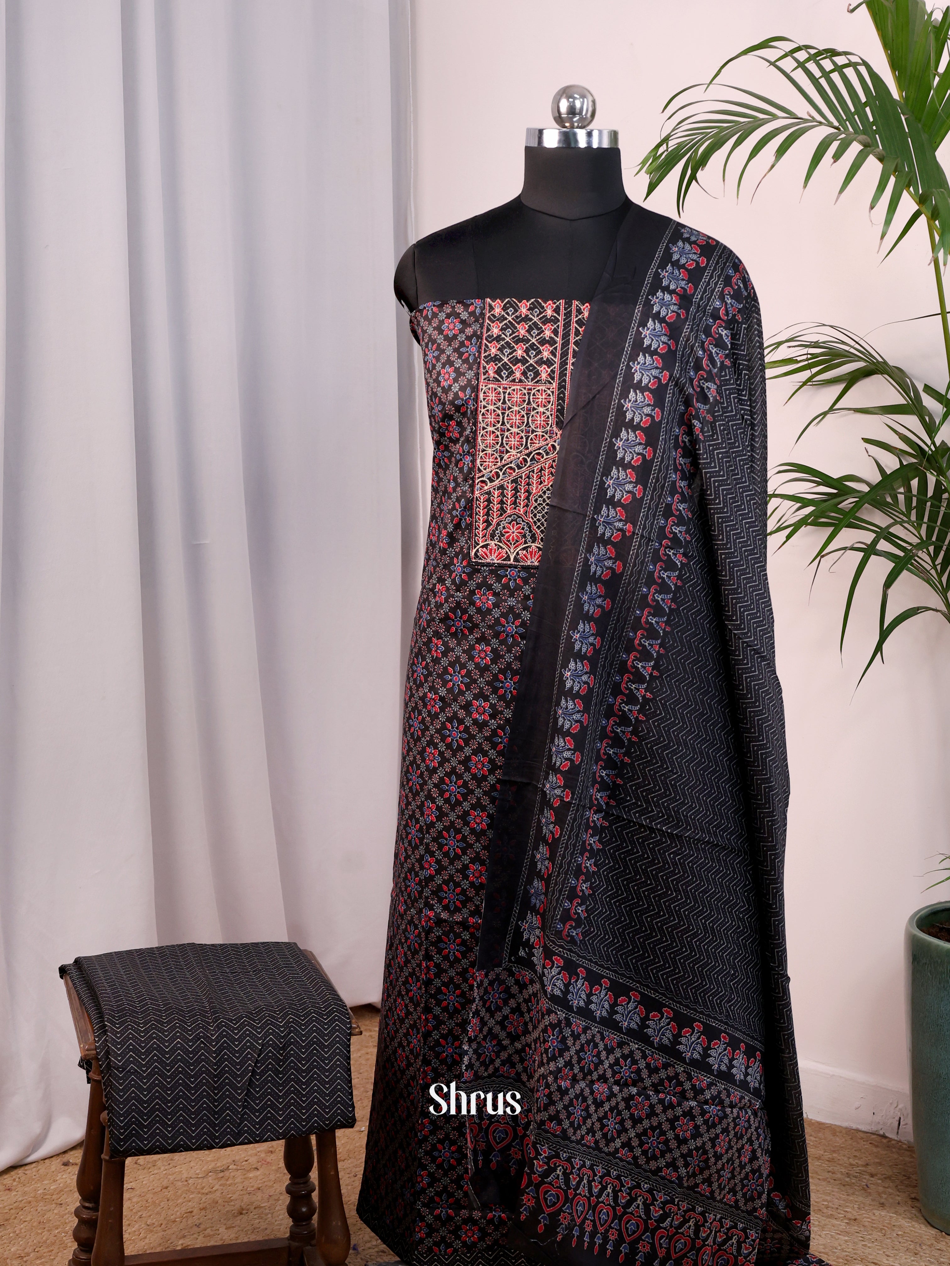 Black - Cotton salwar