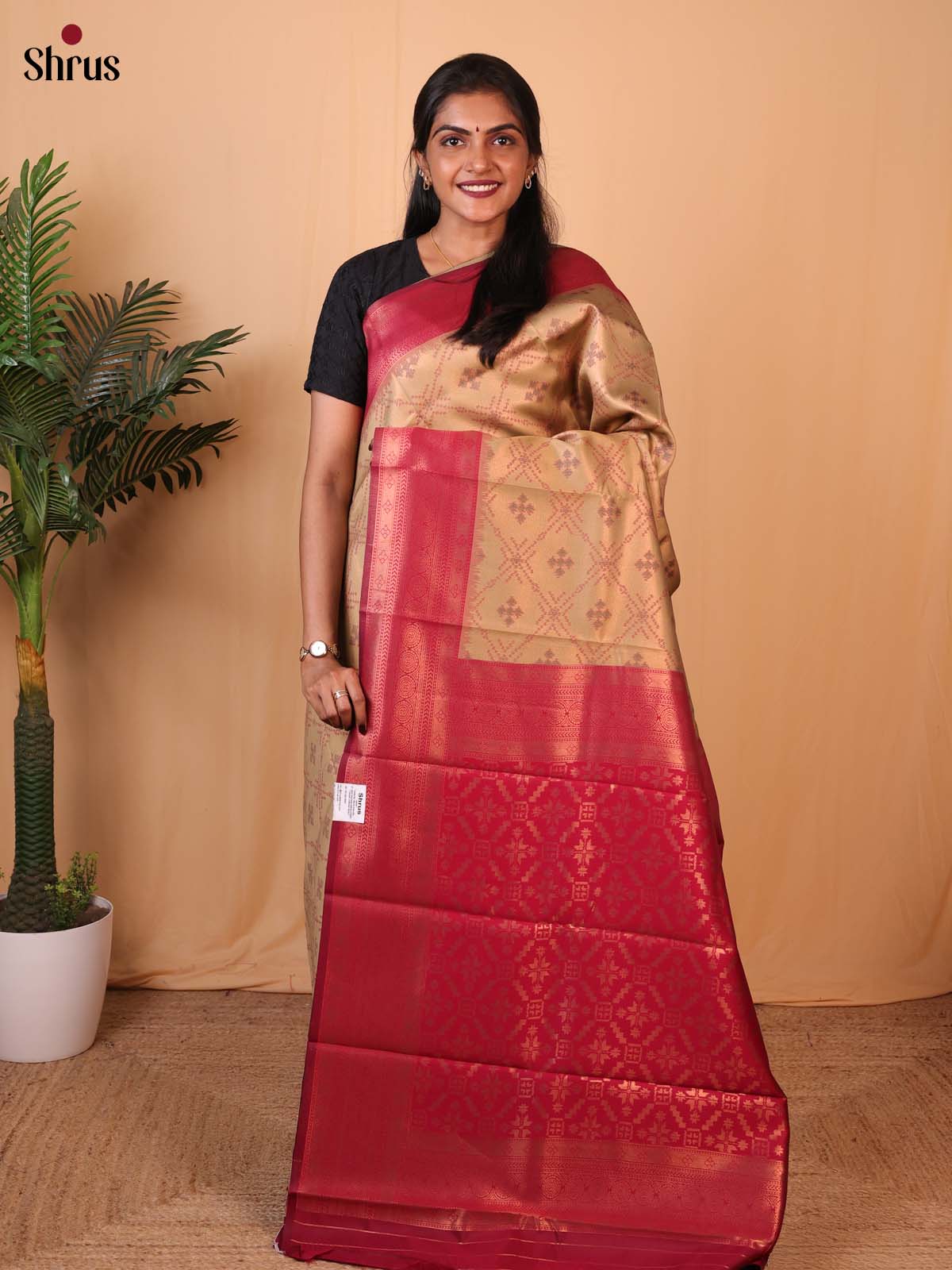 Green & Maroon - Semi Softsilk Saree