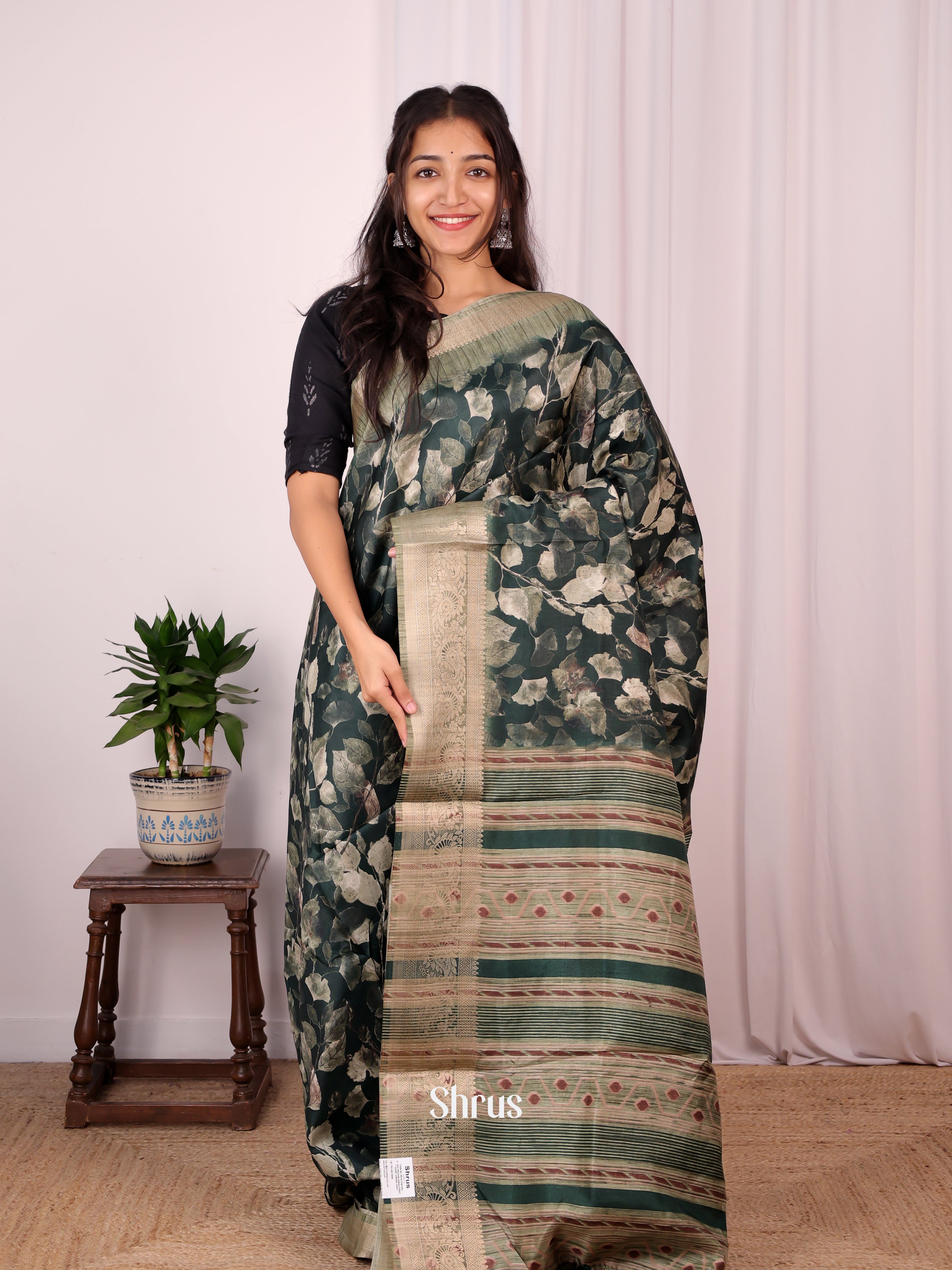 Green & Lite Green - Semi Dupion Saree