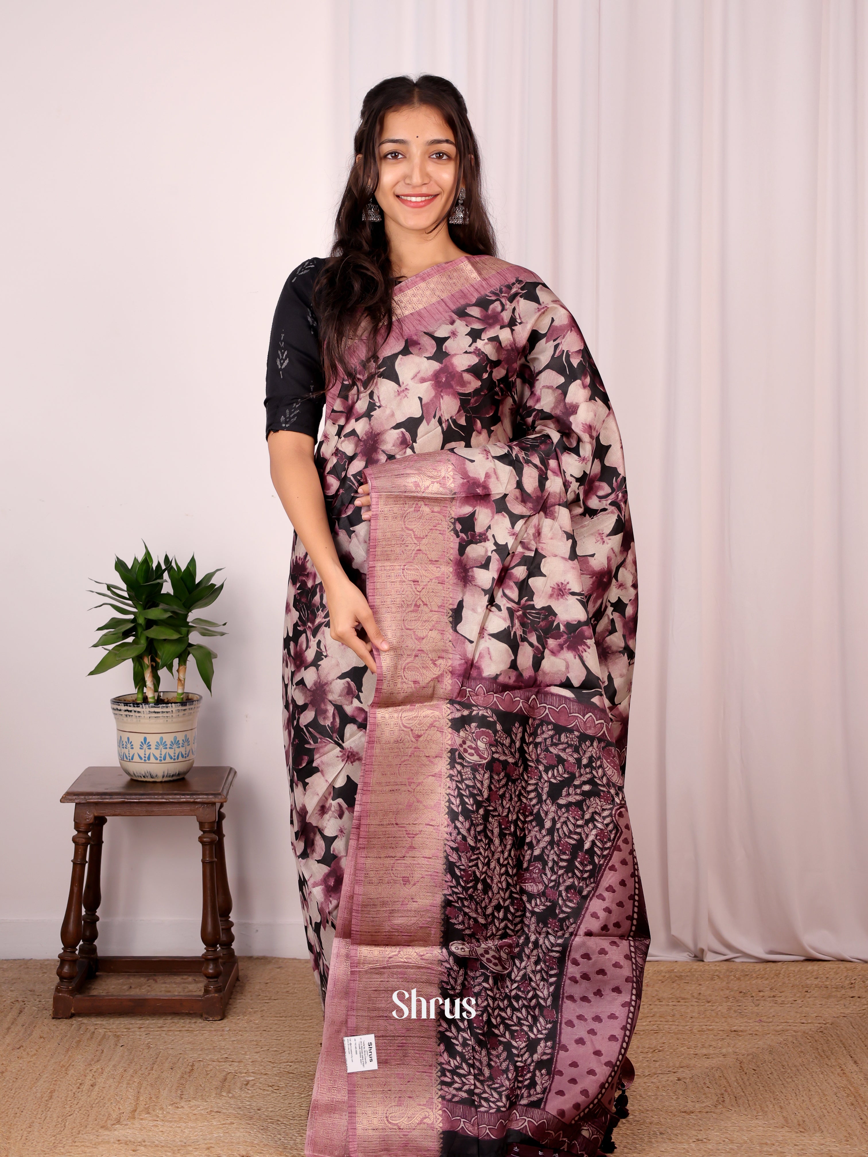 Black & Onion Pink  - Semi Dupion Saree