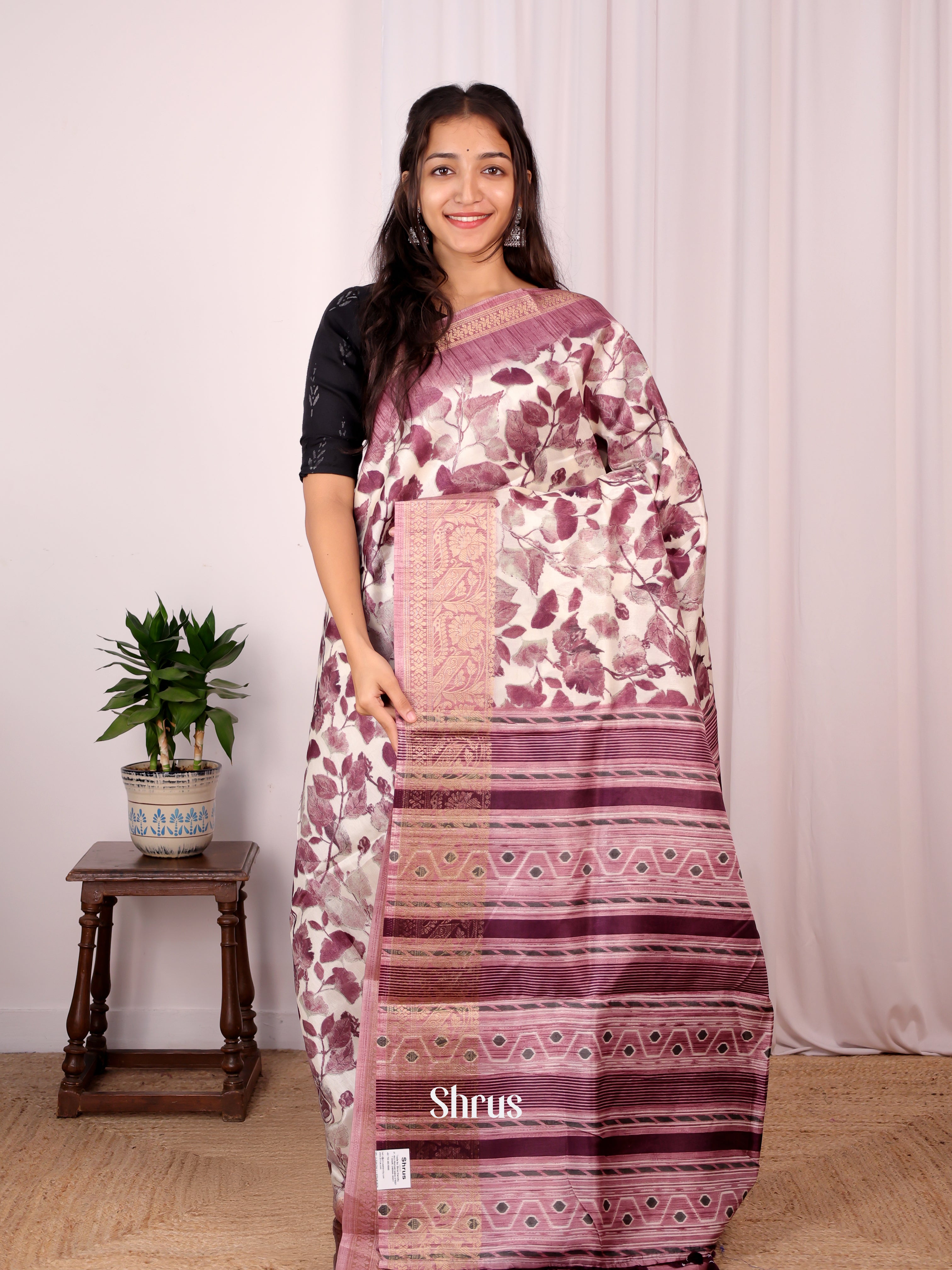 Cream & Onion Pink - Semi Dupion Saree