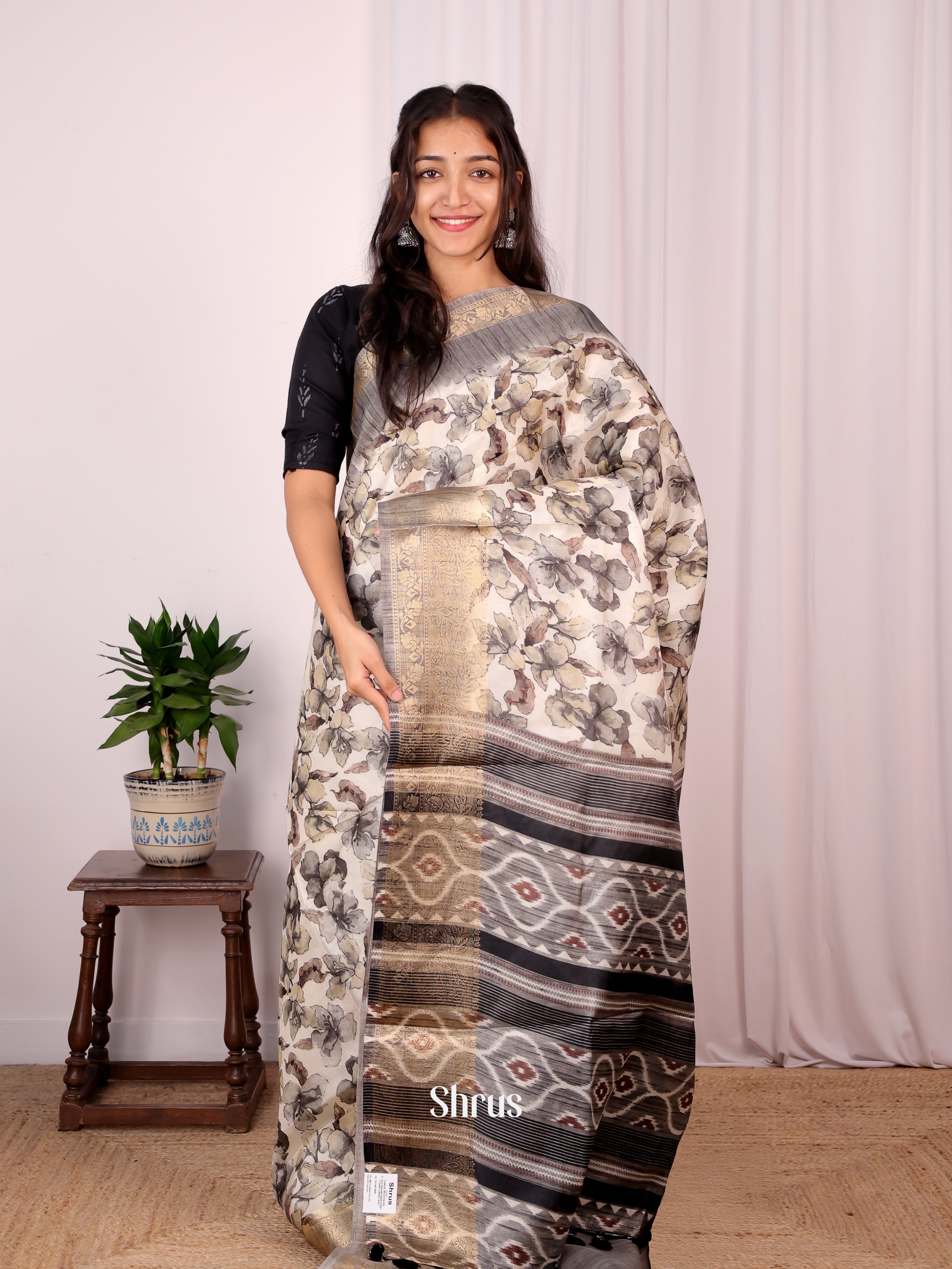 Cream & Grey - Semi Dupion Saree