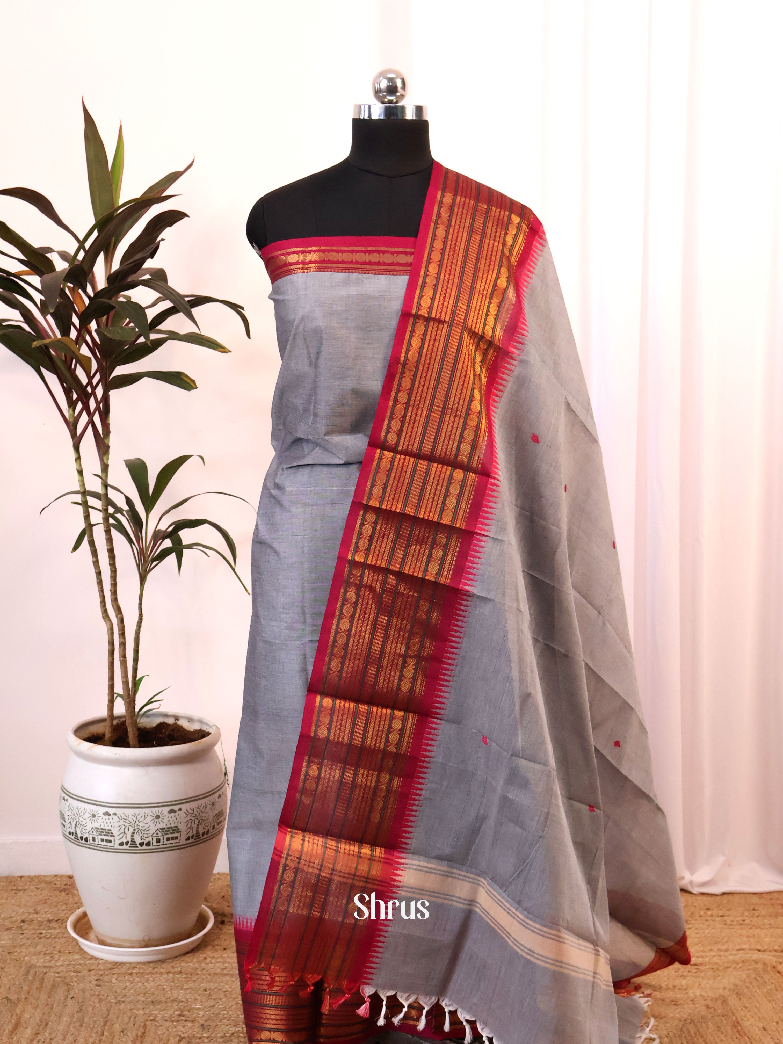 Grey - chettinad top & dupatta combo