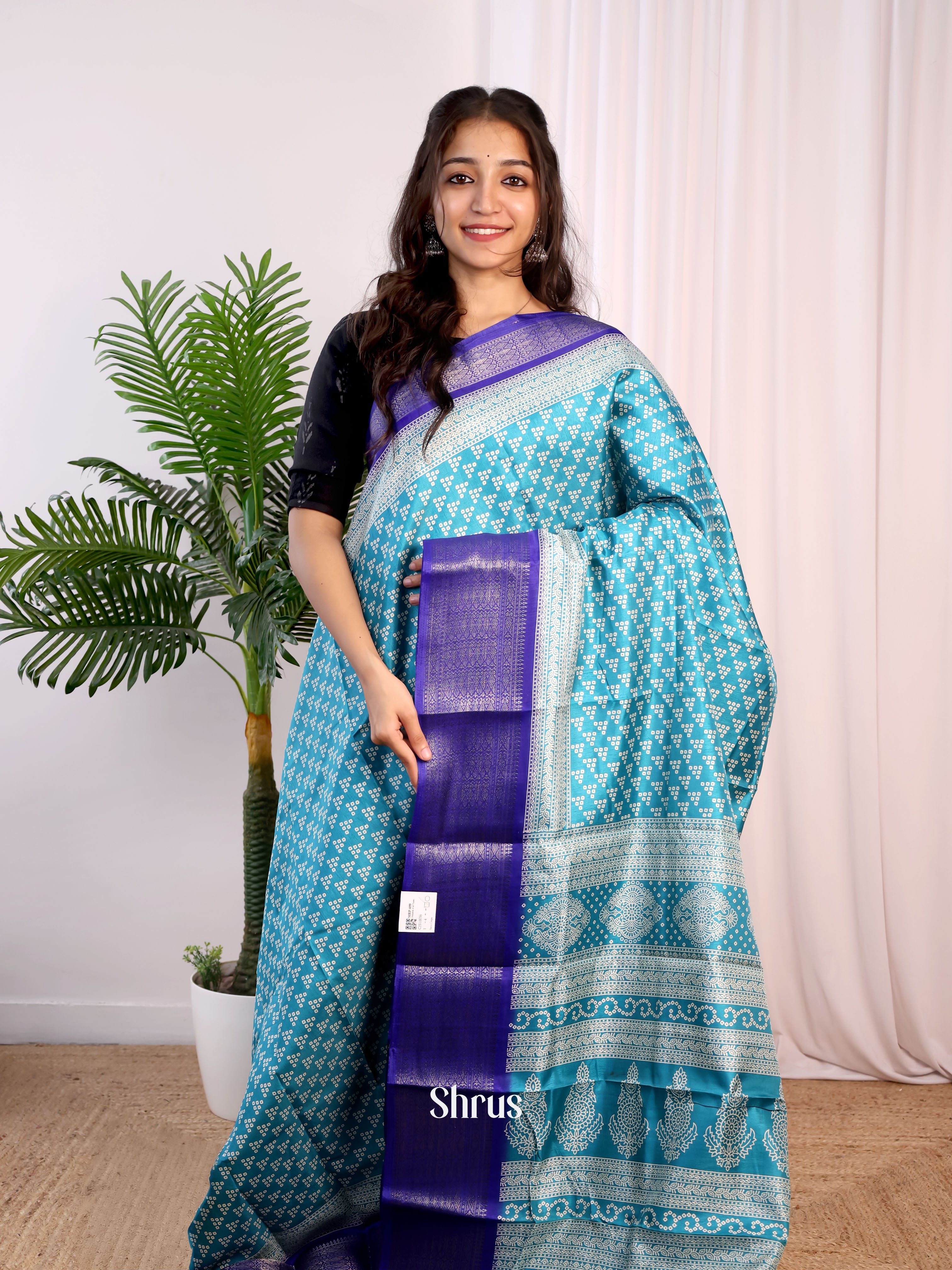 Blue &  Violet - Semi Crepe Saree