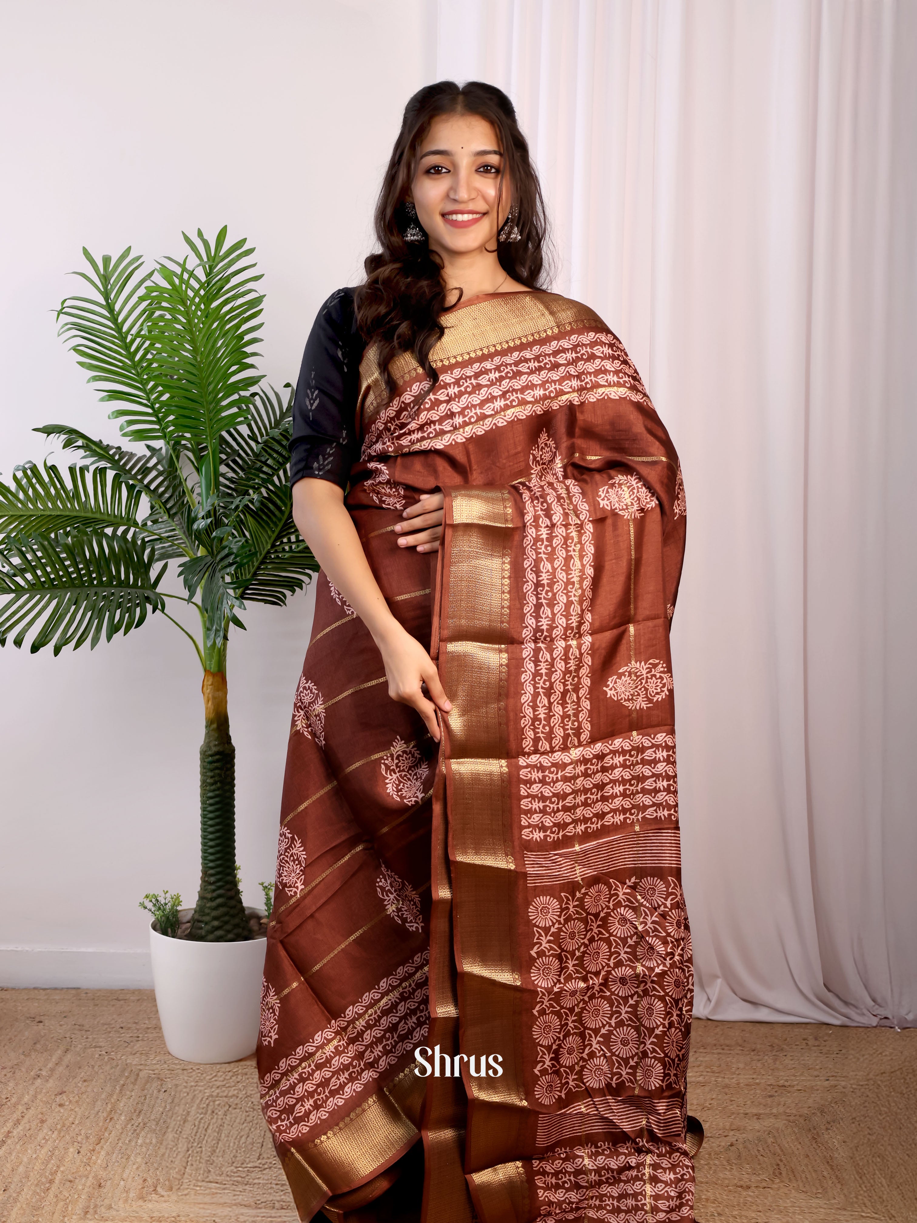 Brown - Semi Crepe Saree