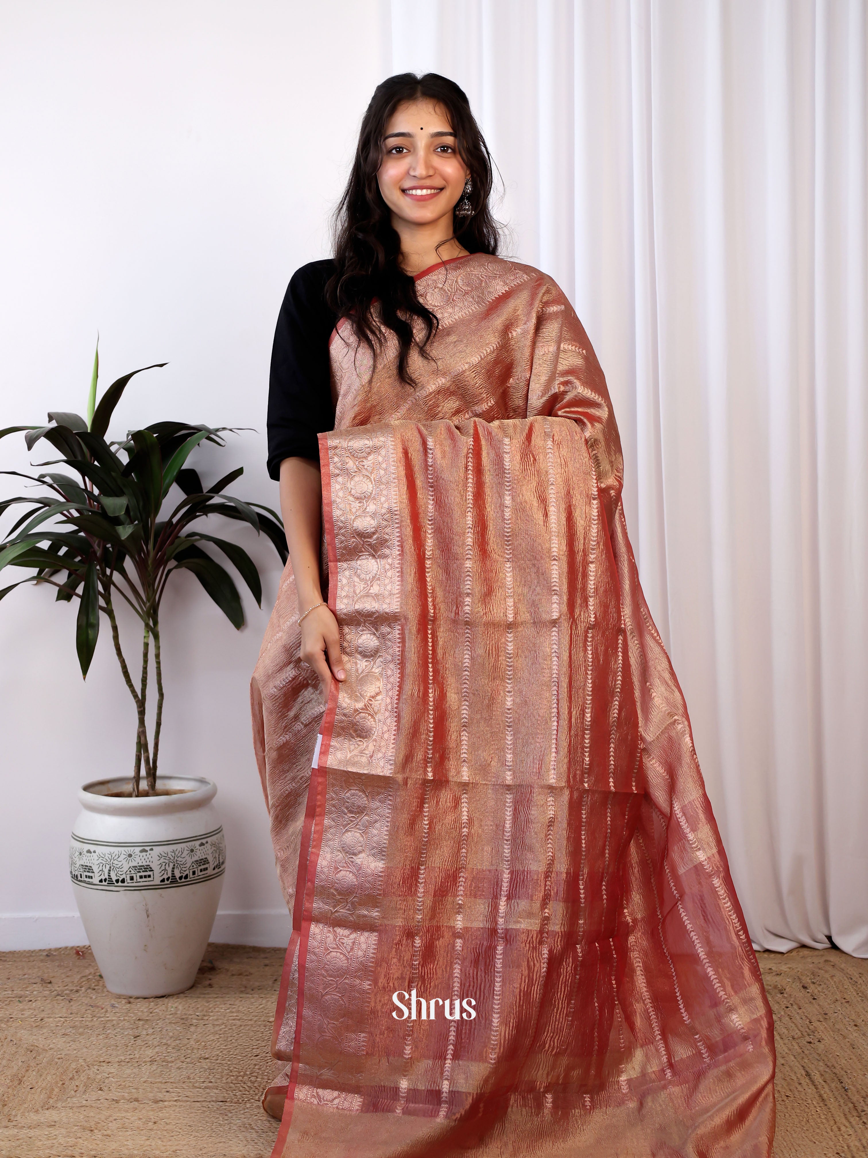 Red - Bamboo silk Saree