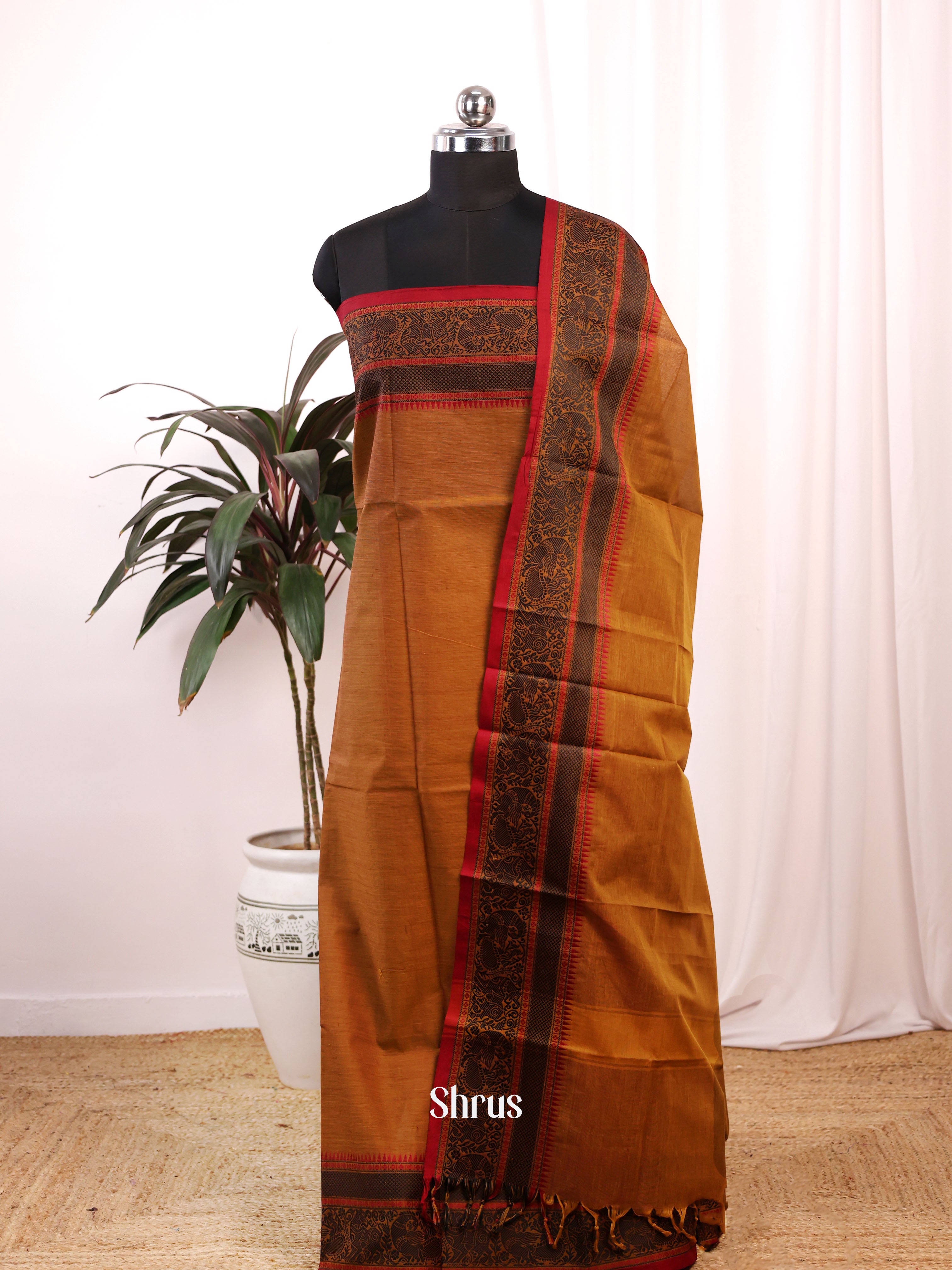 Brown & Red - chettinad top & dupatta combo