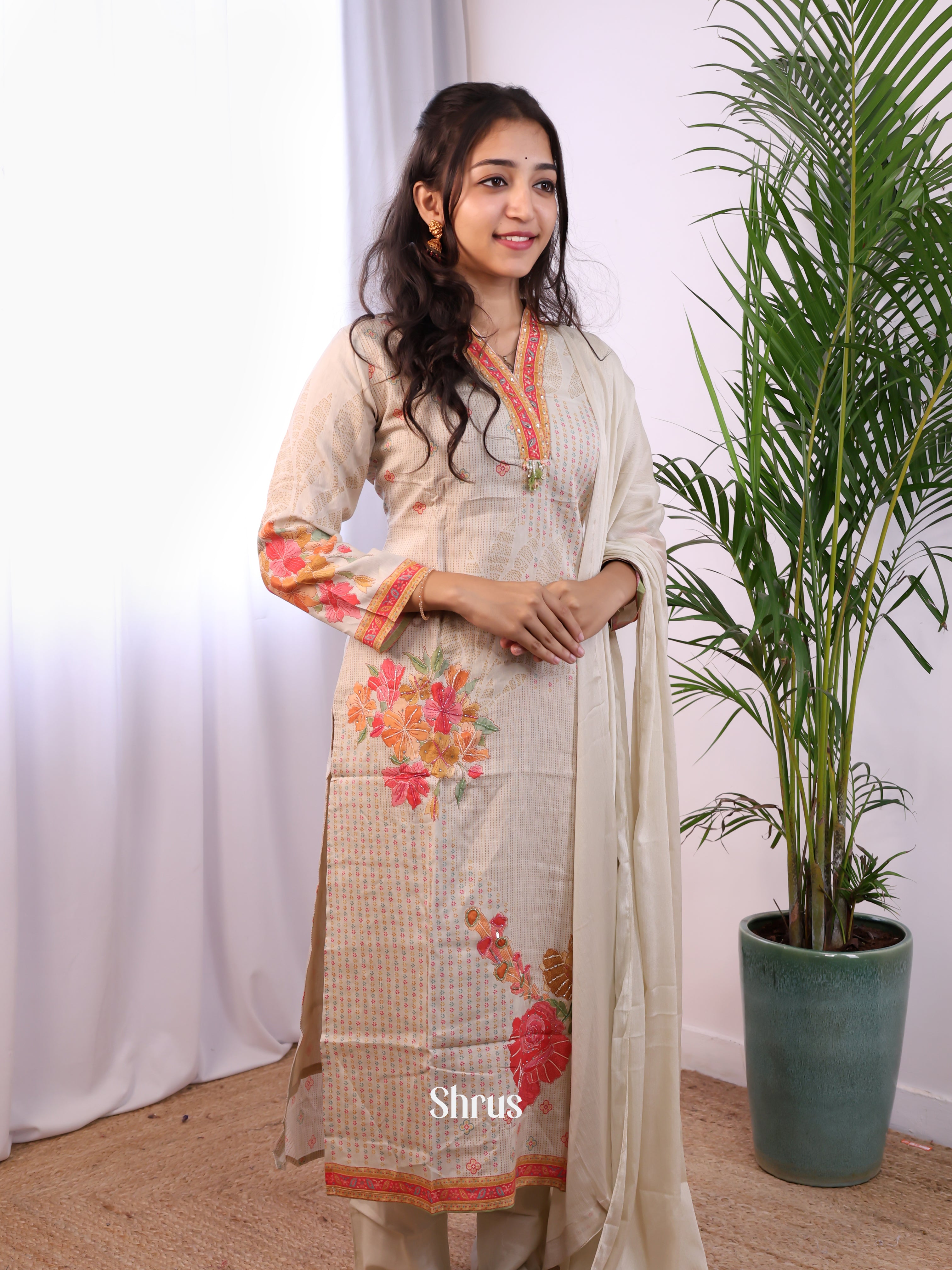 Cream- 3pc  Digital printed Readymade Suits