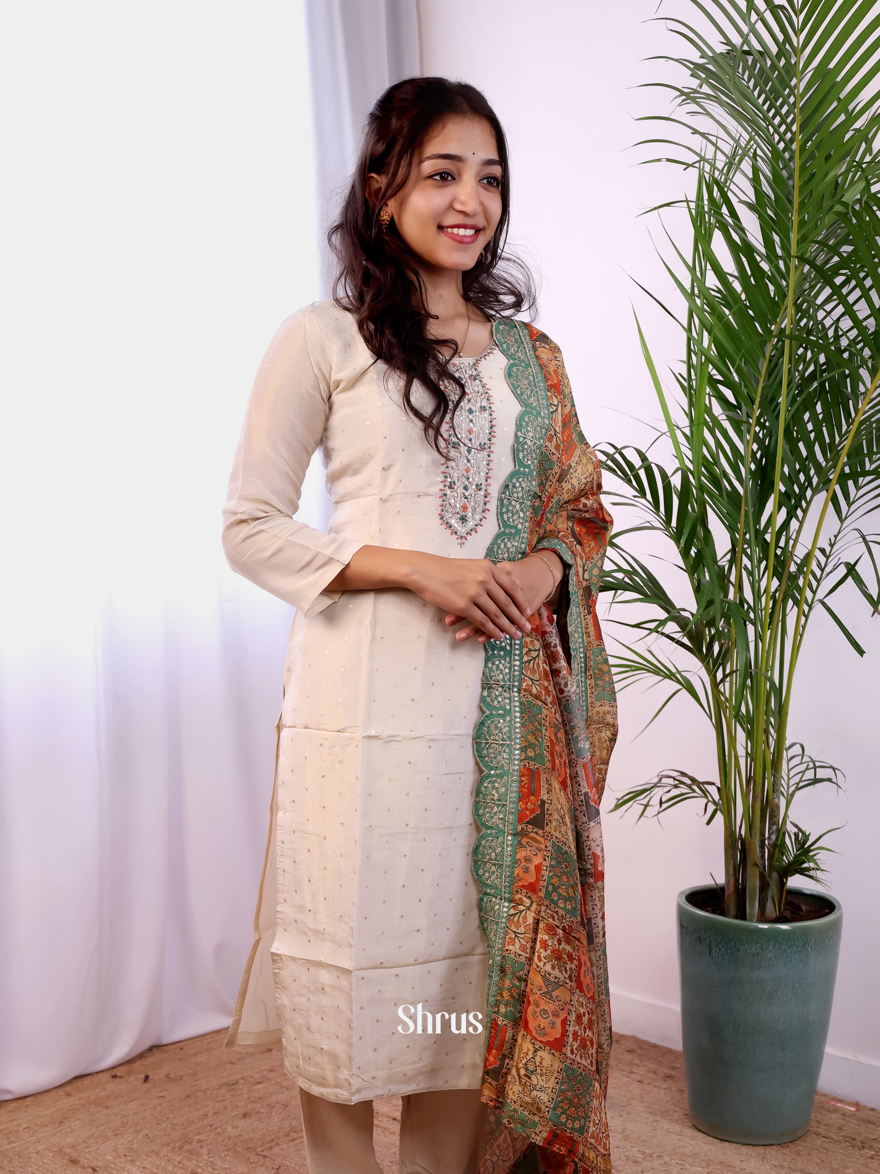 Cream & Green - 3pc Readymade Suits