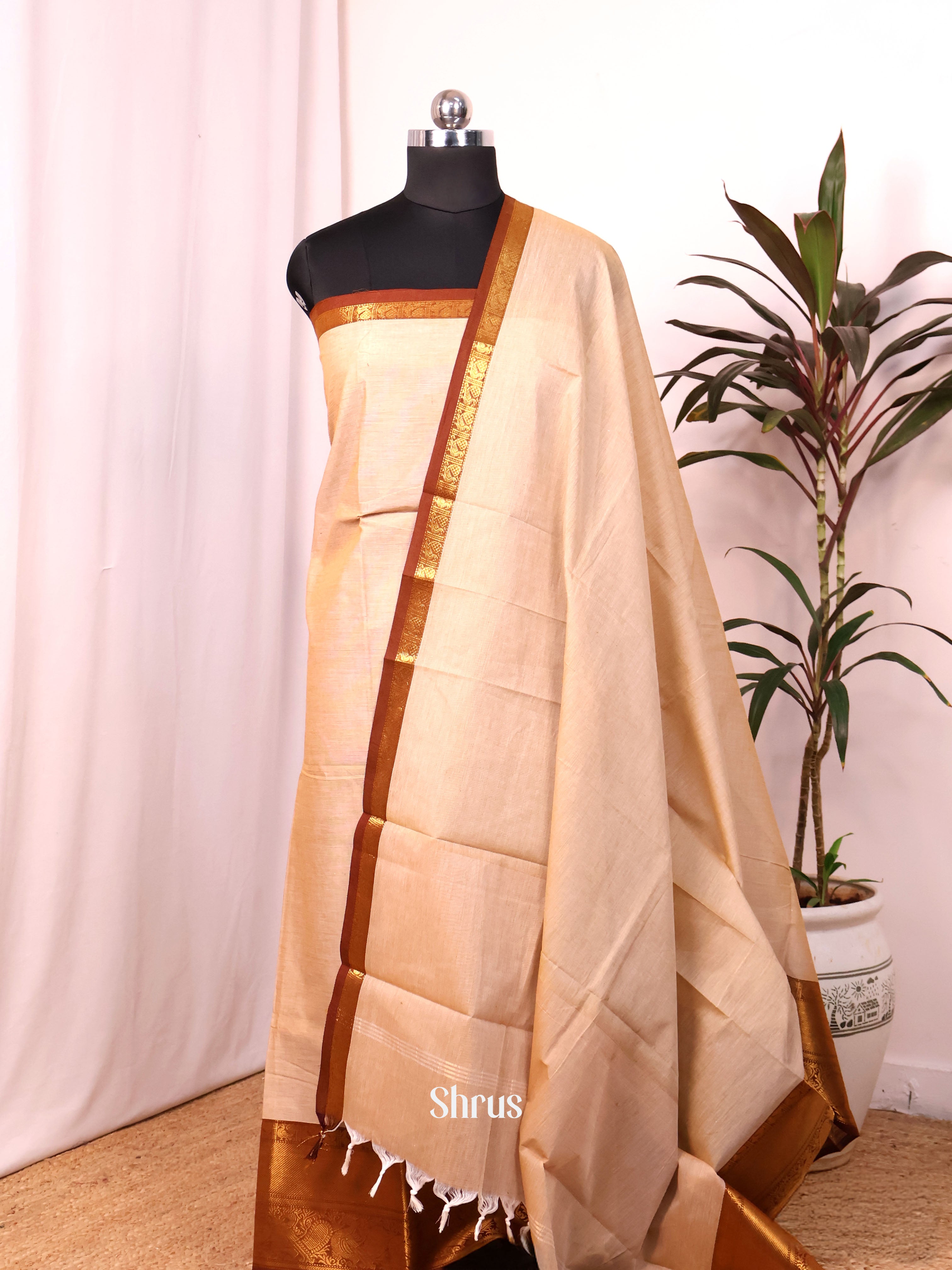 Cream & Brown- chettinad top & dupatta combo