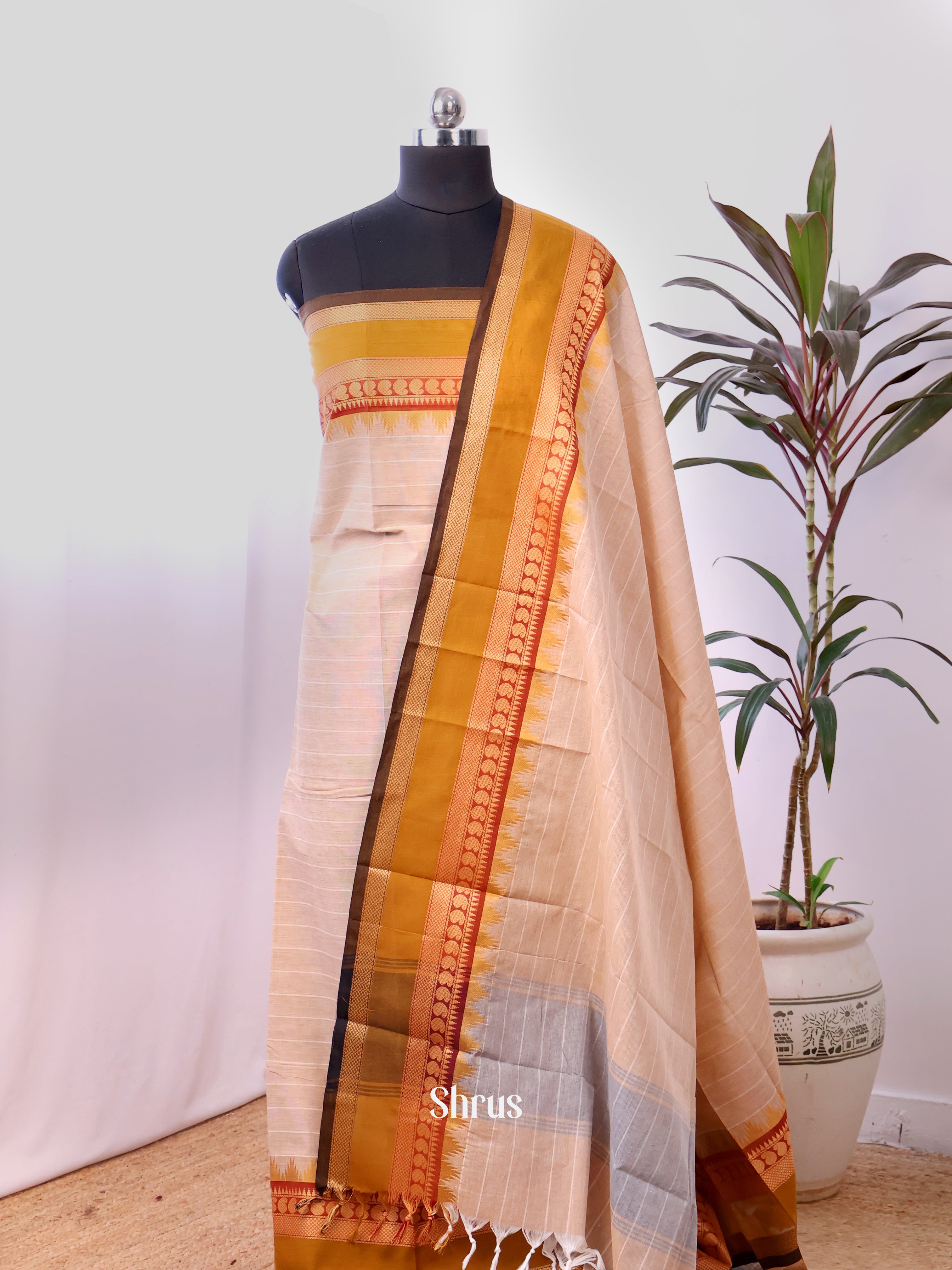 CJS14221 - chettinad top & dupatta combo