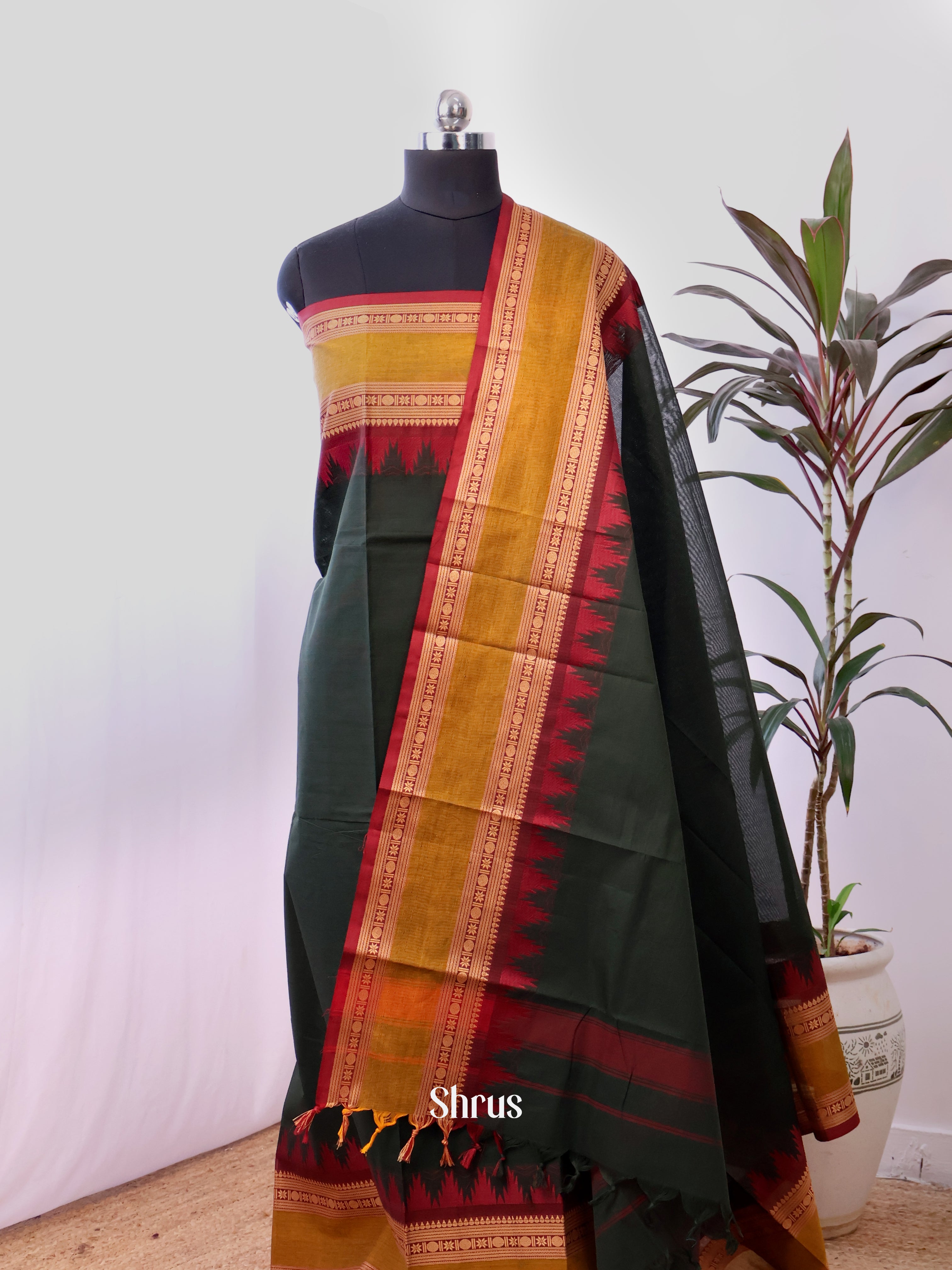 CJS14233 - chettinad top & dupatta combo