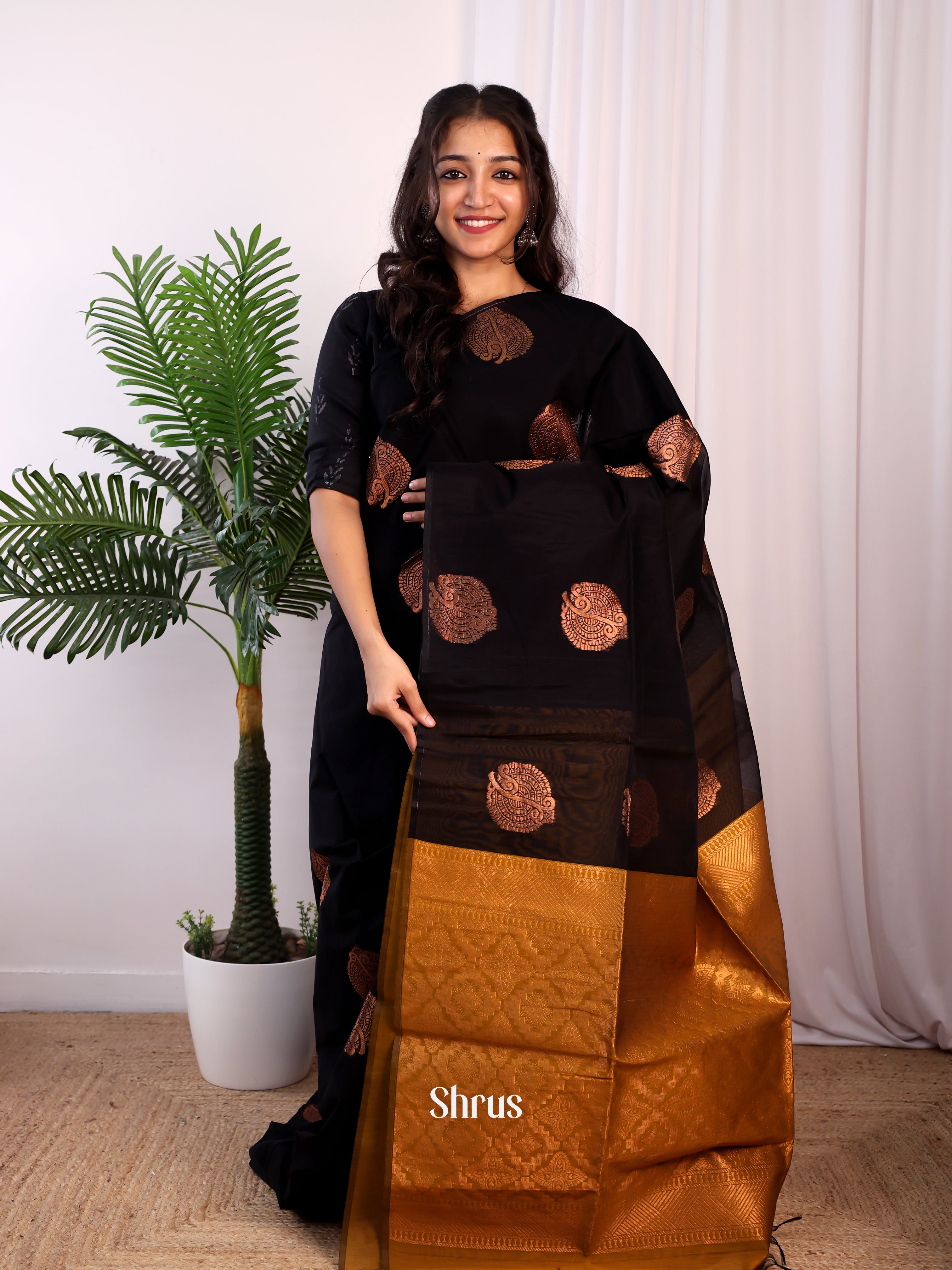 CJS17132 - Semi Silkcotton Saree - Shop on Shrus.com