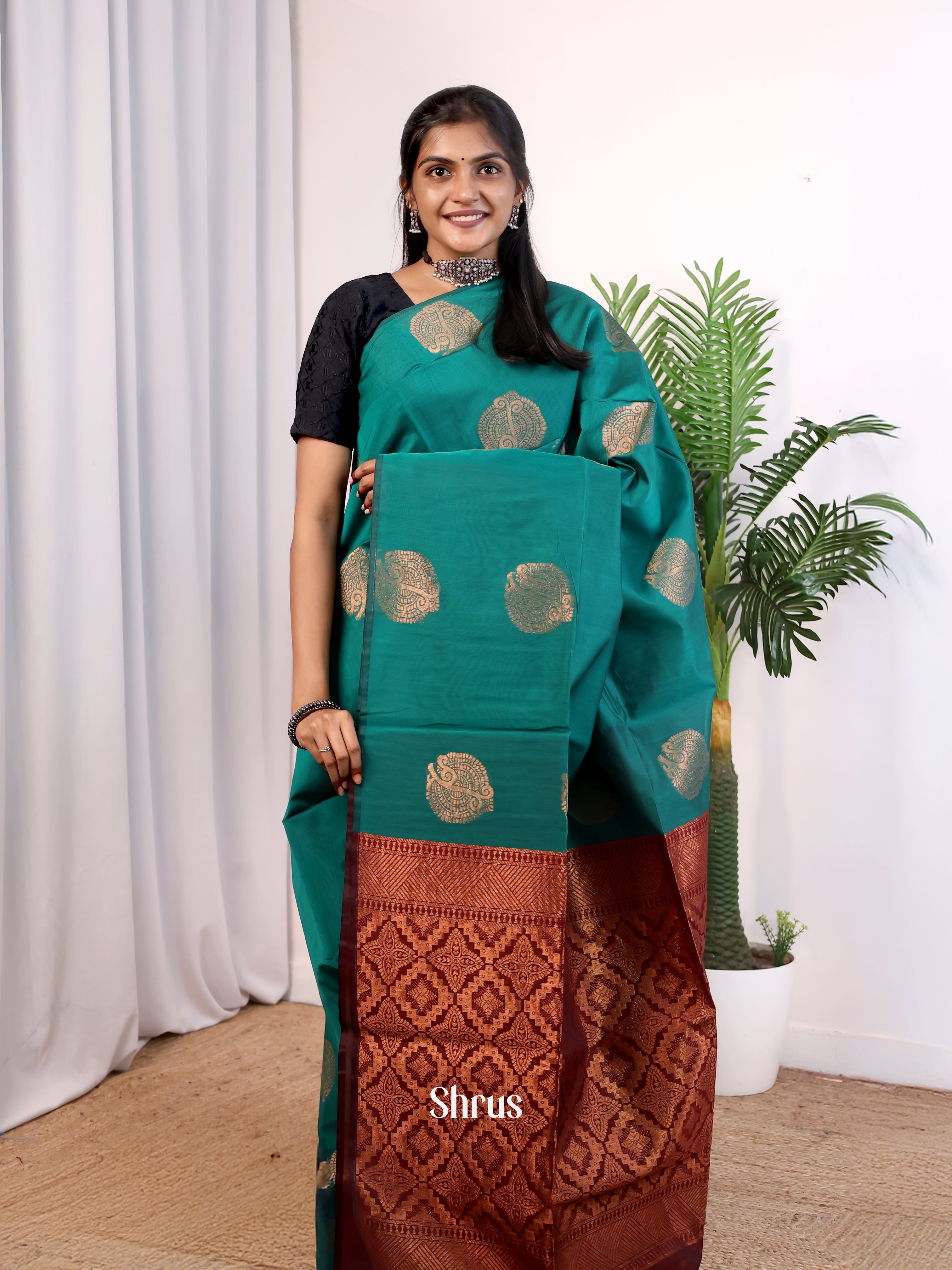 Green & Maroon - Semi Silkcotton Saree