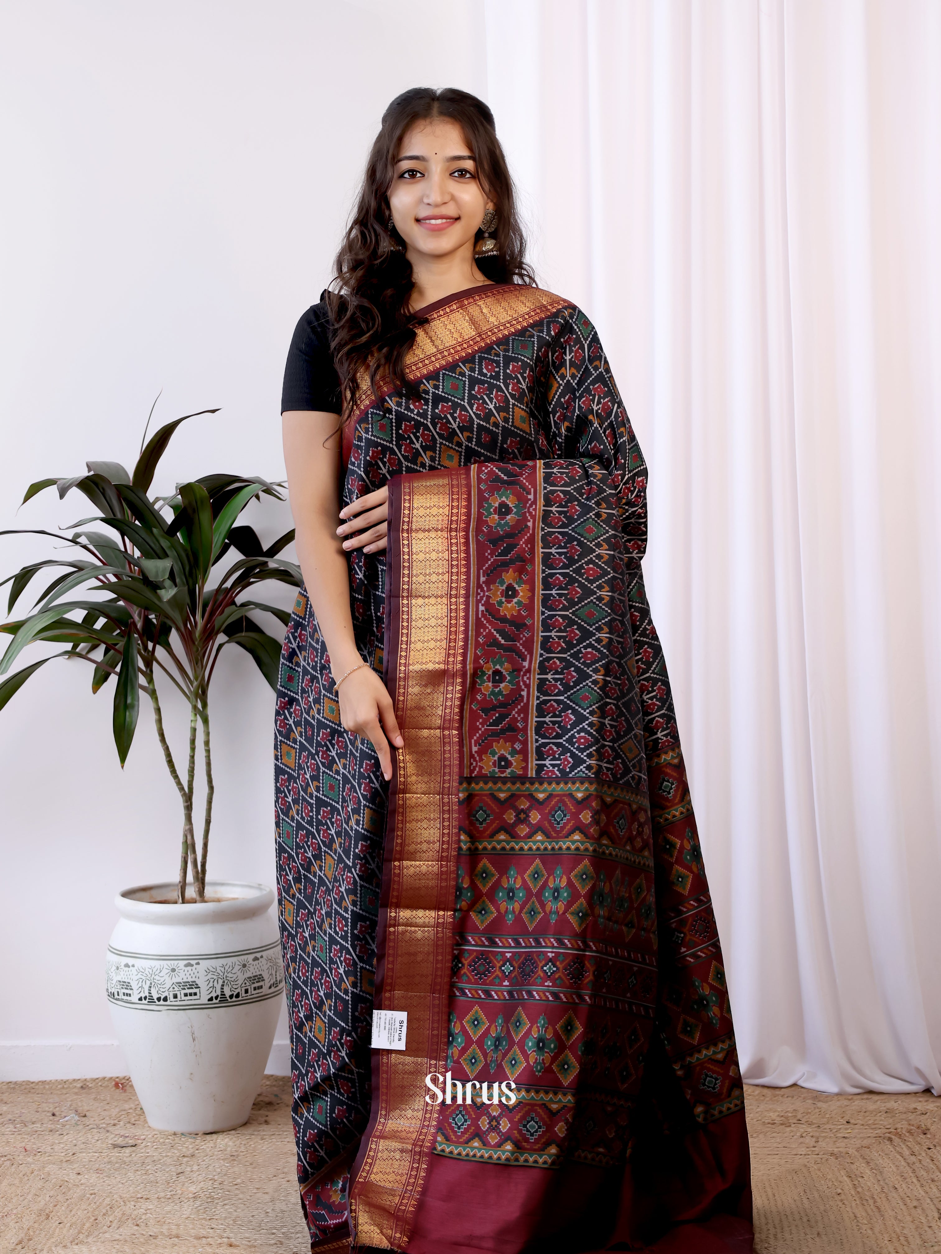 Black  & Brown - Semi Patola Saree