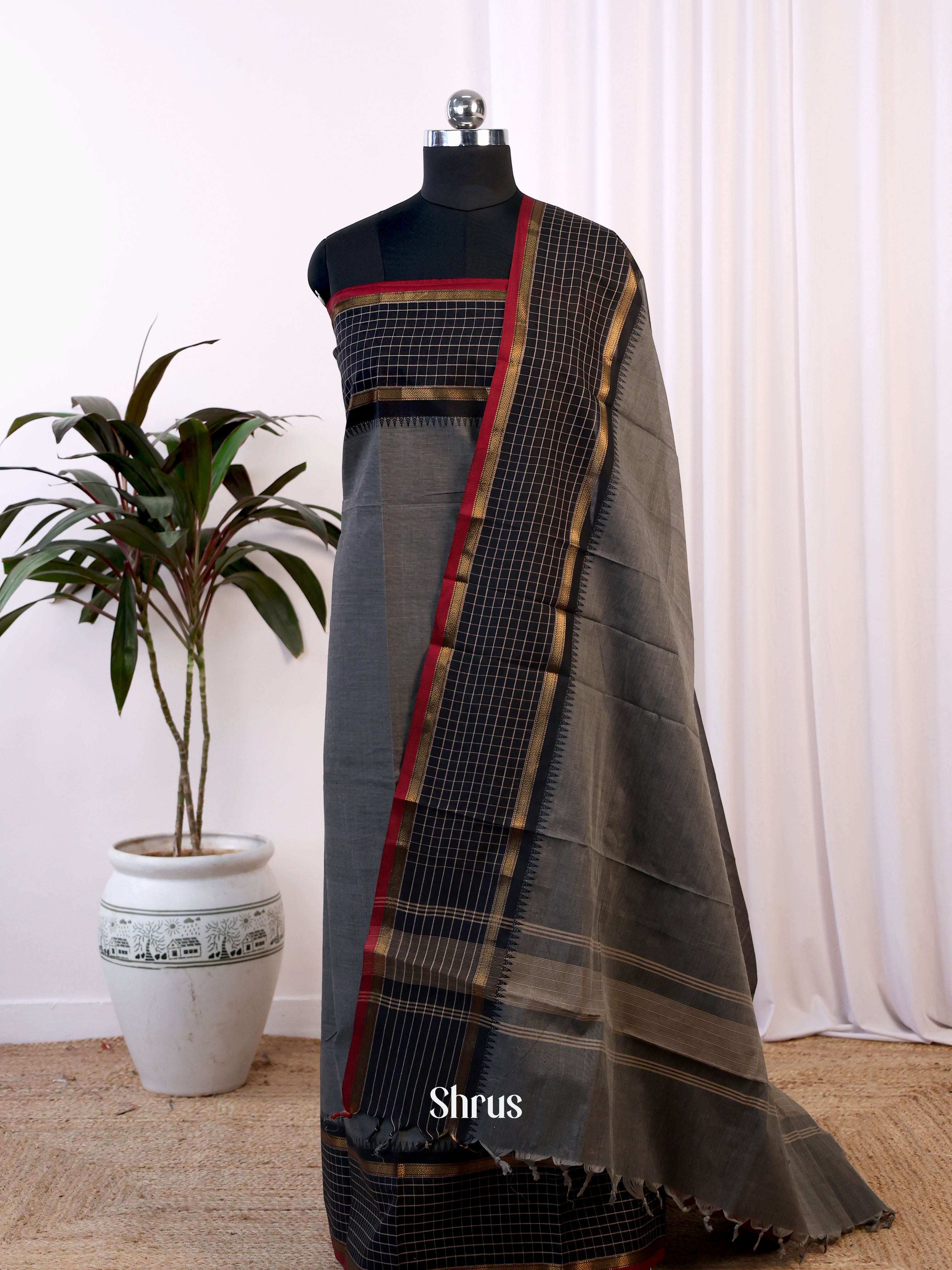 Grey & Black- chettinad top & dupatta combo