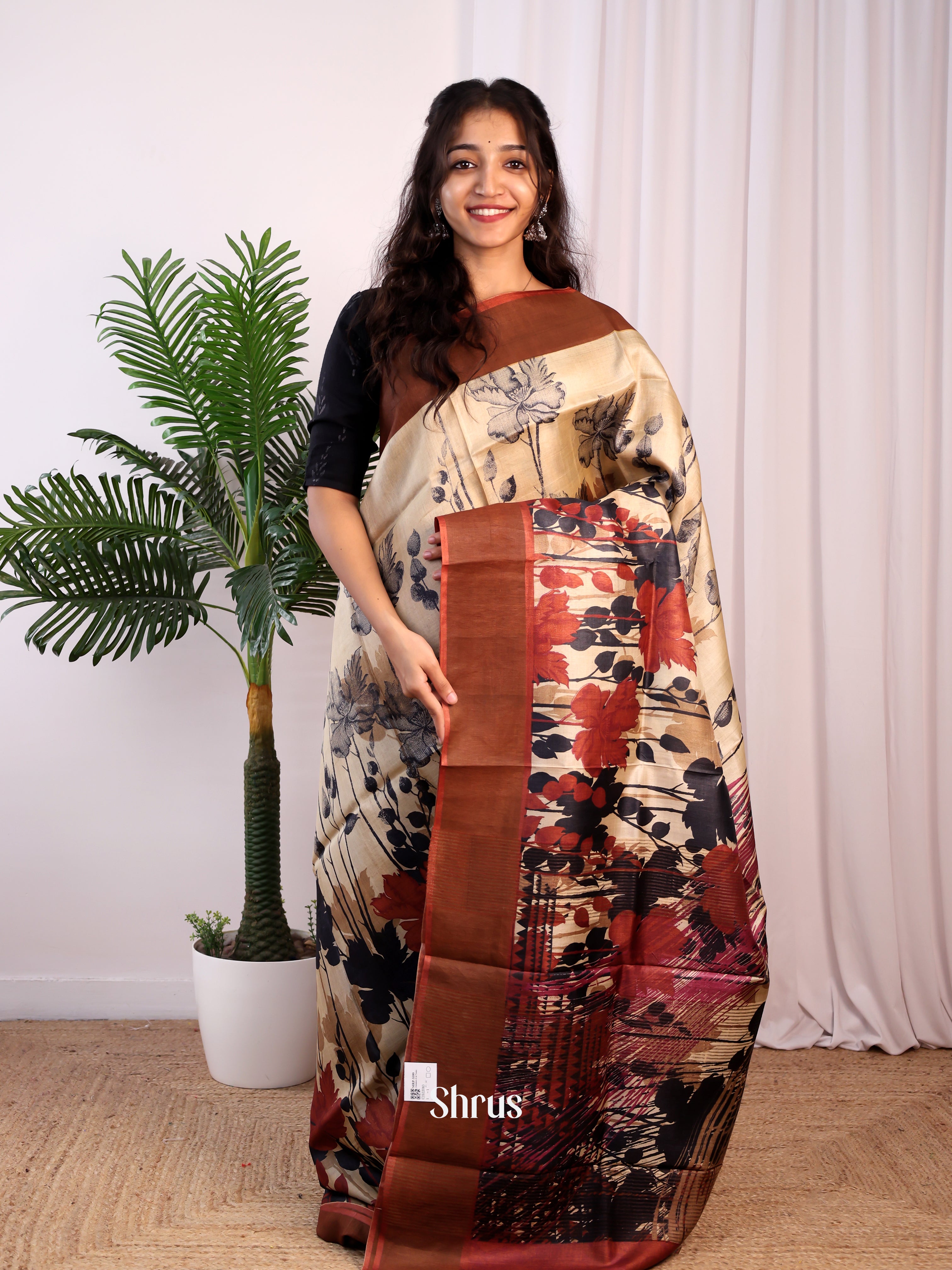 Cream & Brown - Tussar Saree