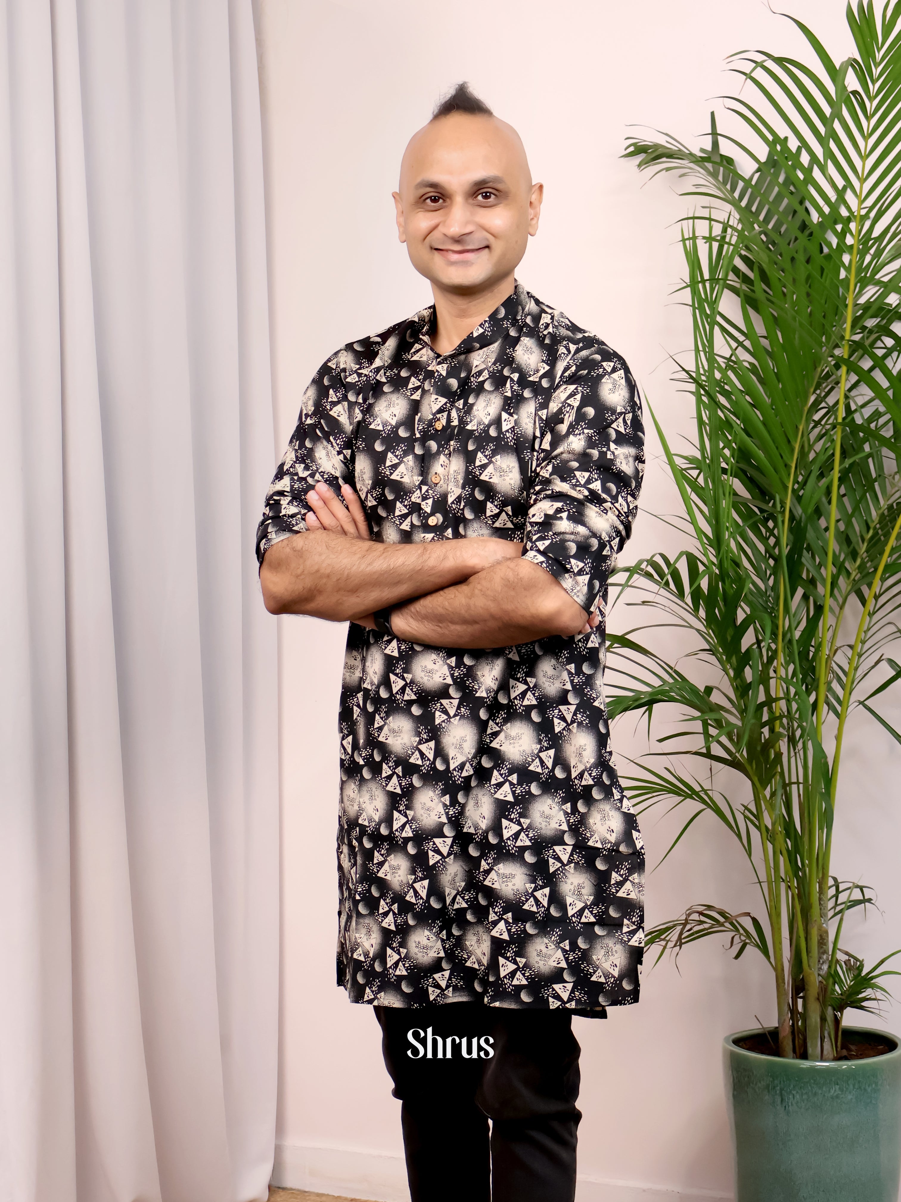 Black - Readymade Mens Kurta