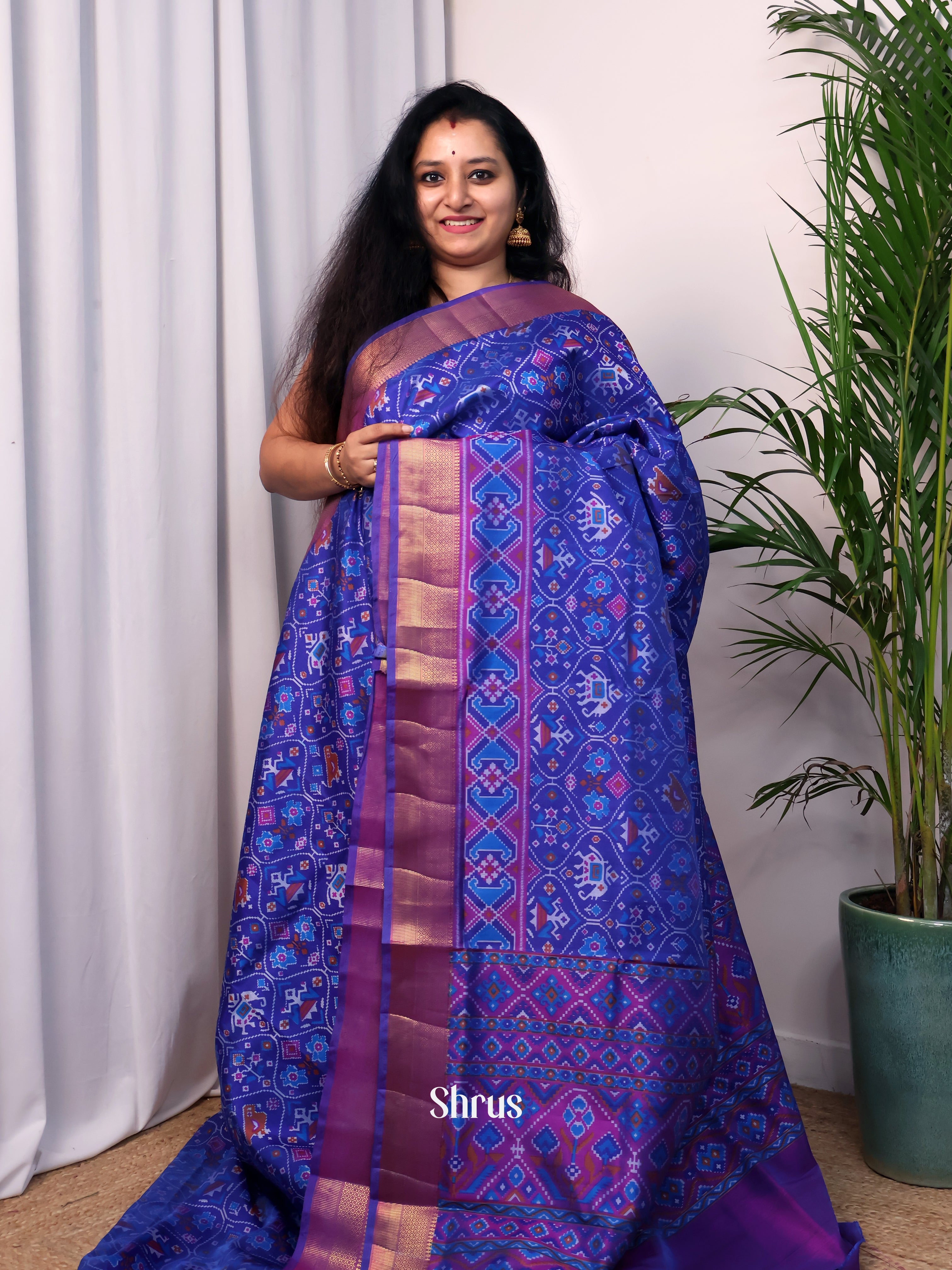 CJS23231 - Semi Patola Saree - Shop on Shrus.com