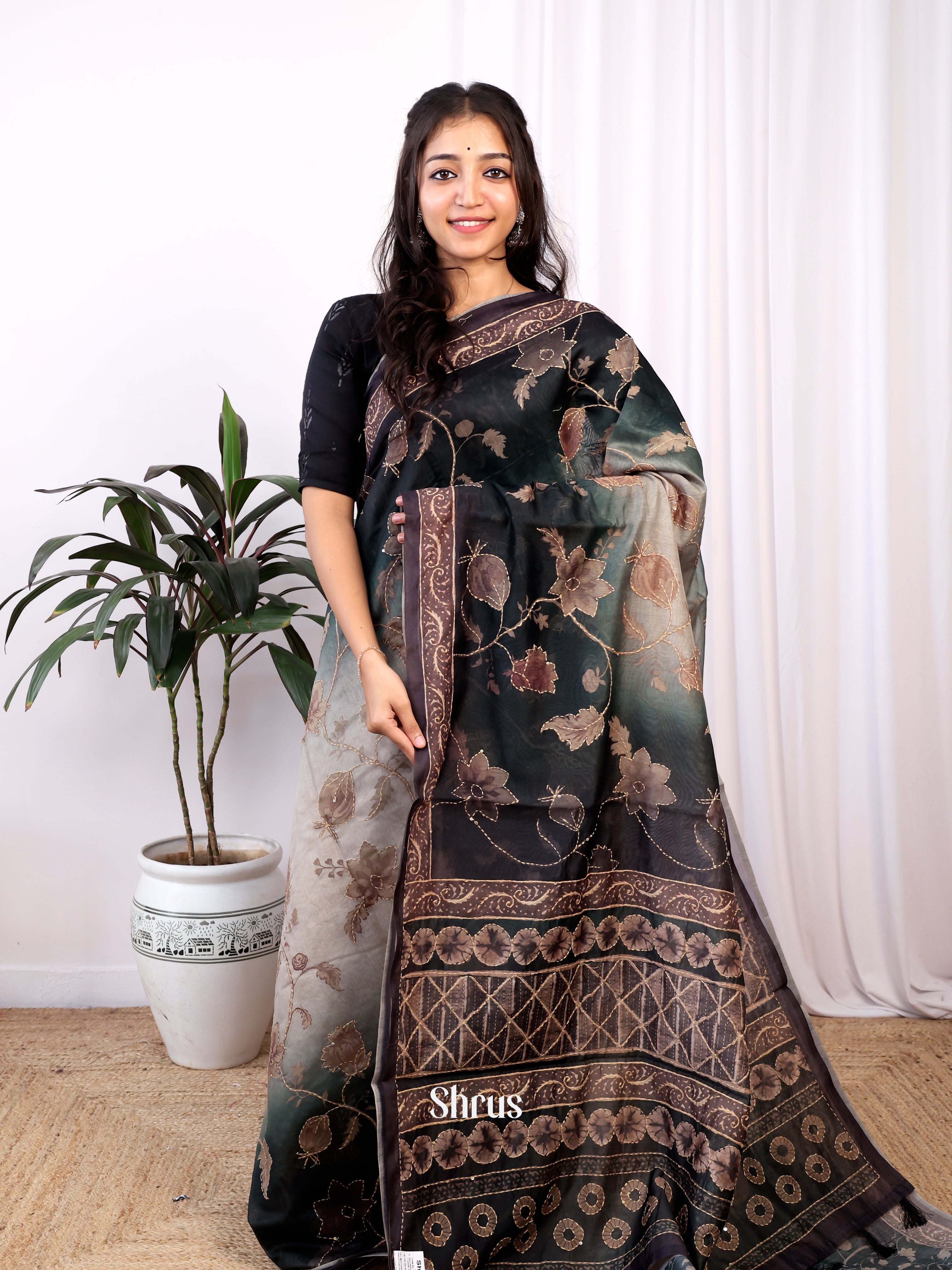 Grey & Green - Semi Kantha Saree - Shop on Shrus.com