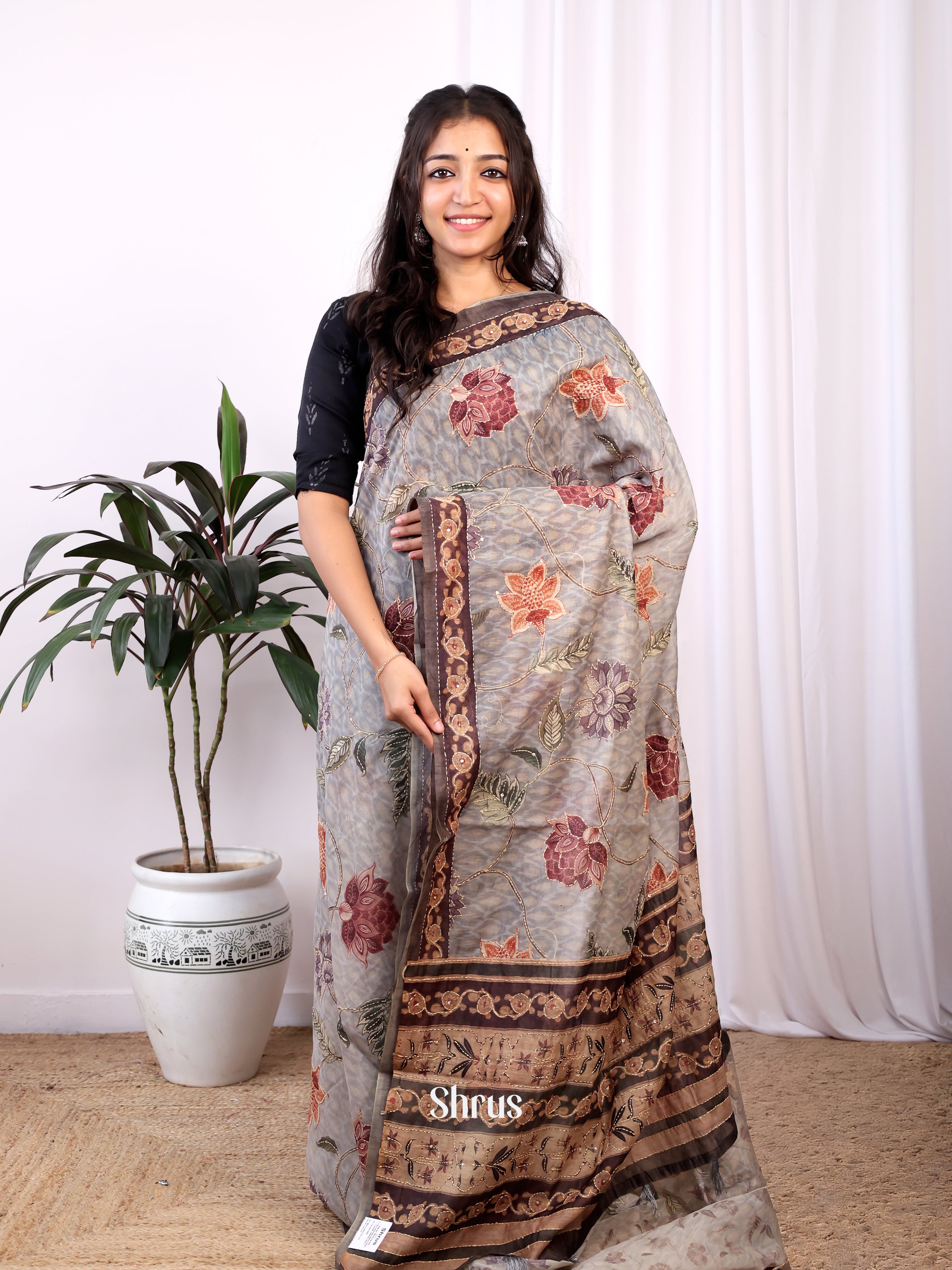 Grey & Brown - Semi Kantha Saree