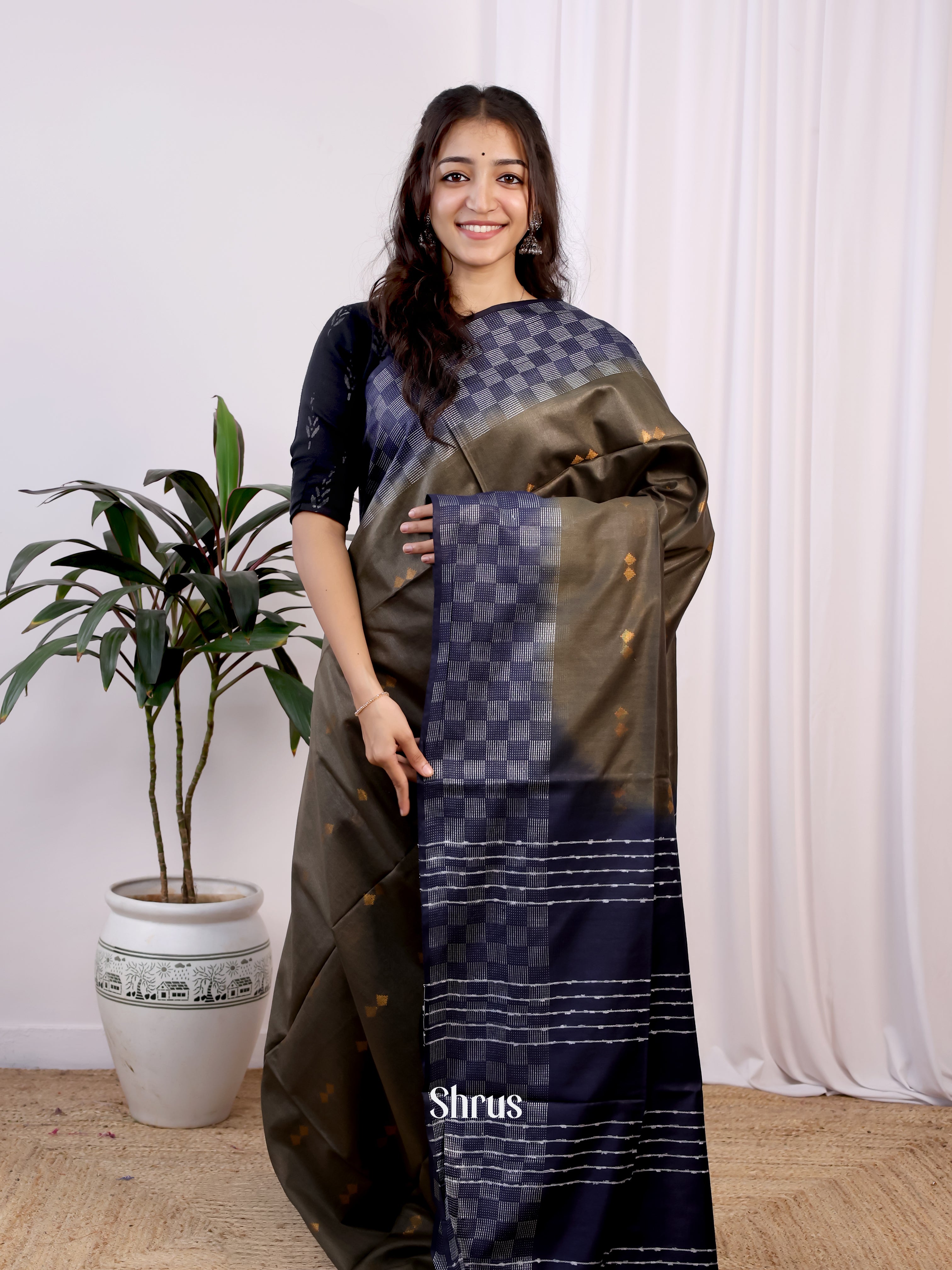 Green & Violet -Semi Tussar Saree - Shop on Shrus.com